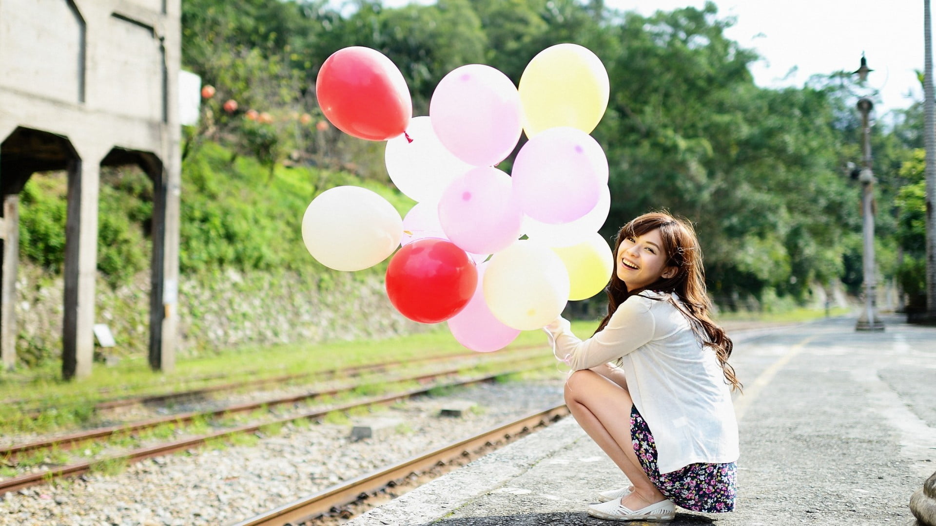 positive emotion, long hair, young women, women, beautiful woman, railway, focus on foreground, plant, one person, standing, adult, hairstyle, smiling, HD Wallpaper