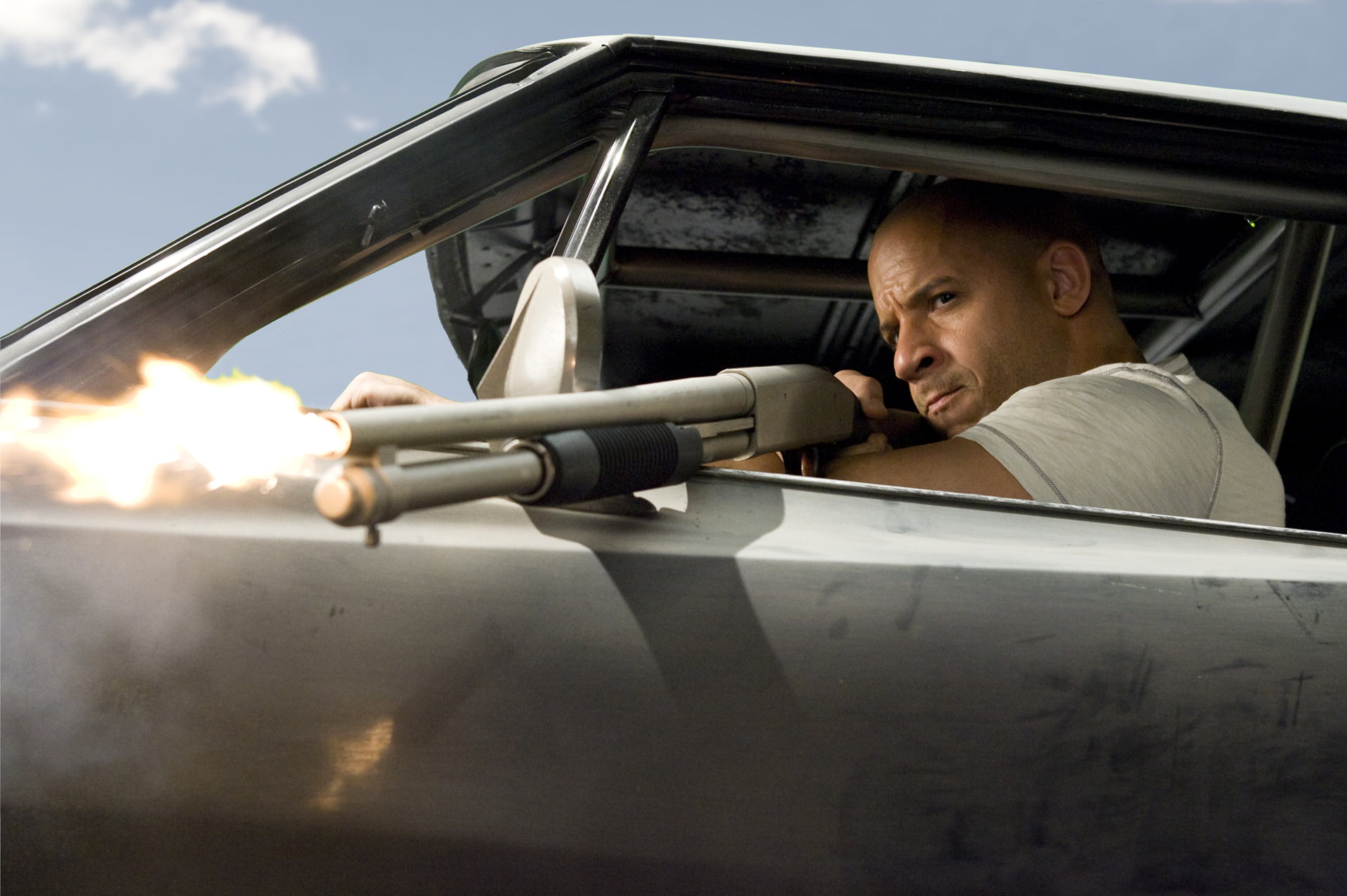 men, VIN Diesel, man, sky, males, aggression, one person, land vehicle, real people, transportation, 1080P, actor, tv, still, car, nature, holding, motor vehicle, HD Wallpaper