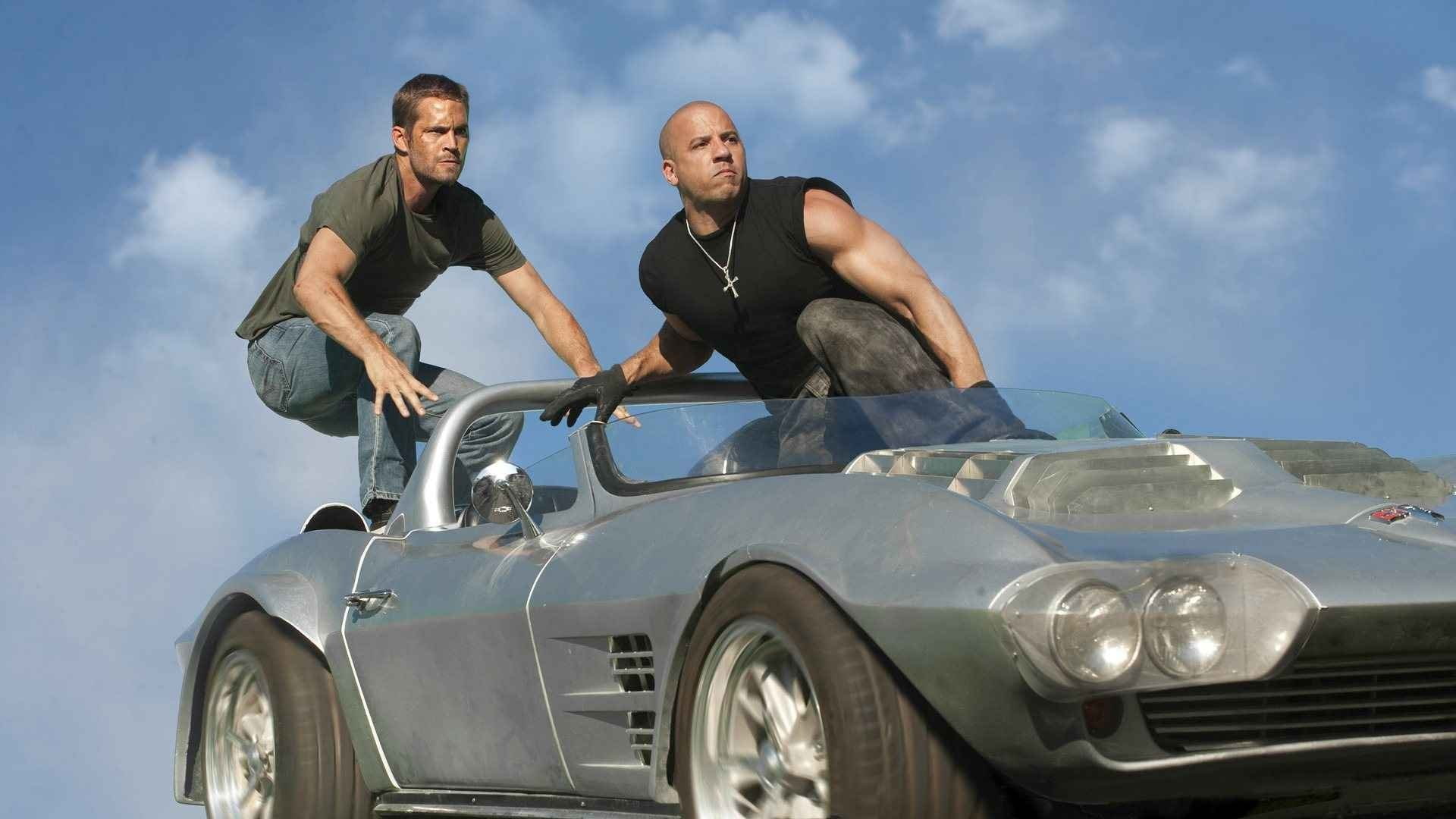 men, transportation, land vehicle, adult, low angle view, outdoors, young men, day, people, 1080P, casual clothing, government, car, young adult, two people, HD Wallpaper