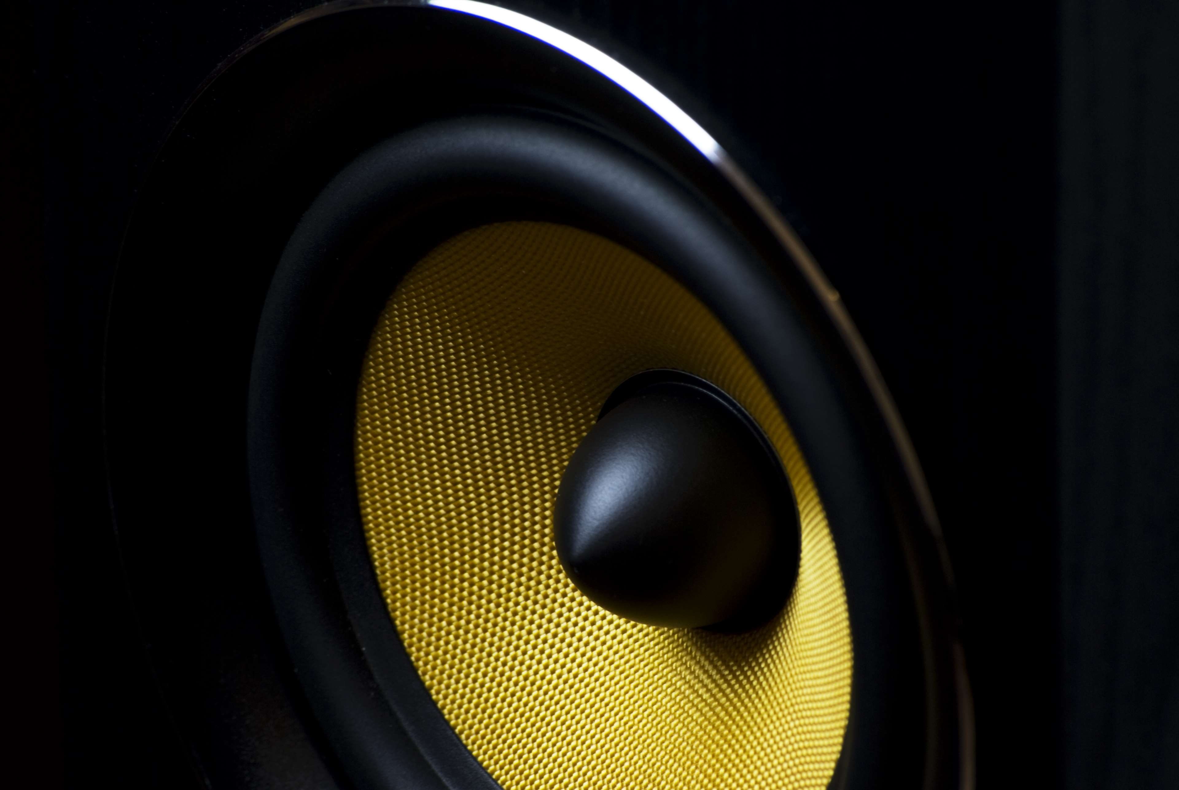 hi fi, black color, communication, 4K, illuminated, single object, technology, night, shape, audio equipment, circle, indoors, stereo, equipment, electrical equipment, HD Wallpaper