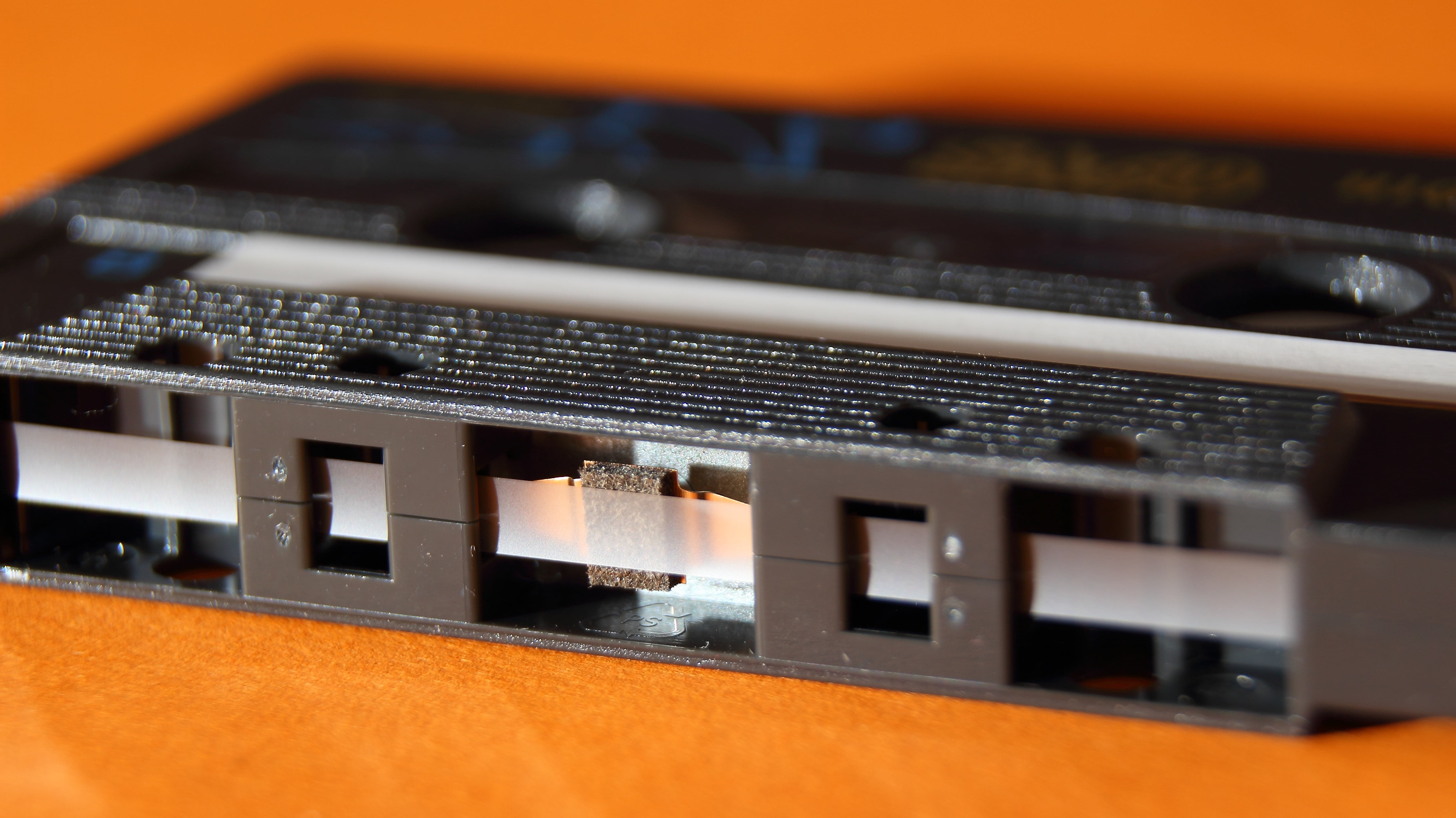 cable, slumbering, power supply, connection, computer part, indoors, magnetband, connection block, band, studio shot, 5K, cassette, computer network, eighties, HD Wallpaper