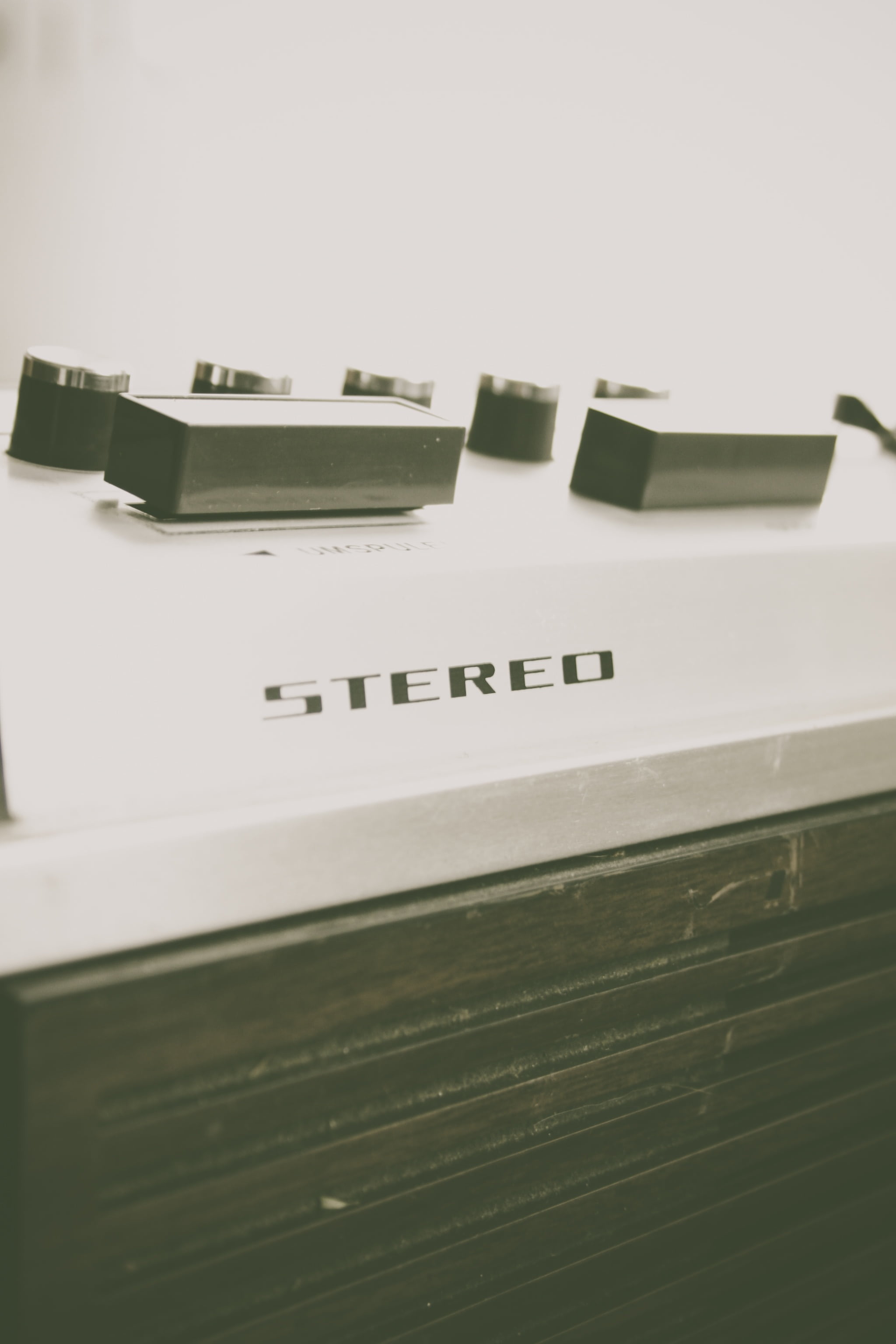 communication, live, no people, education, vintage, green color, text, playback device, beschallung, still life, speakers, analog, recorder, day, paper, Phone HD Wallpaper