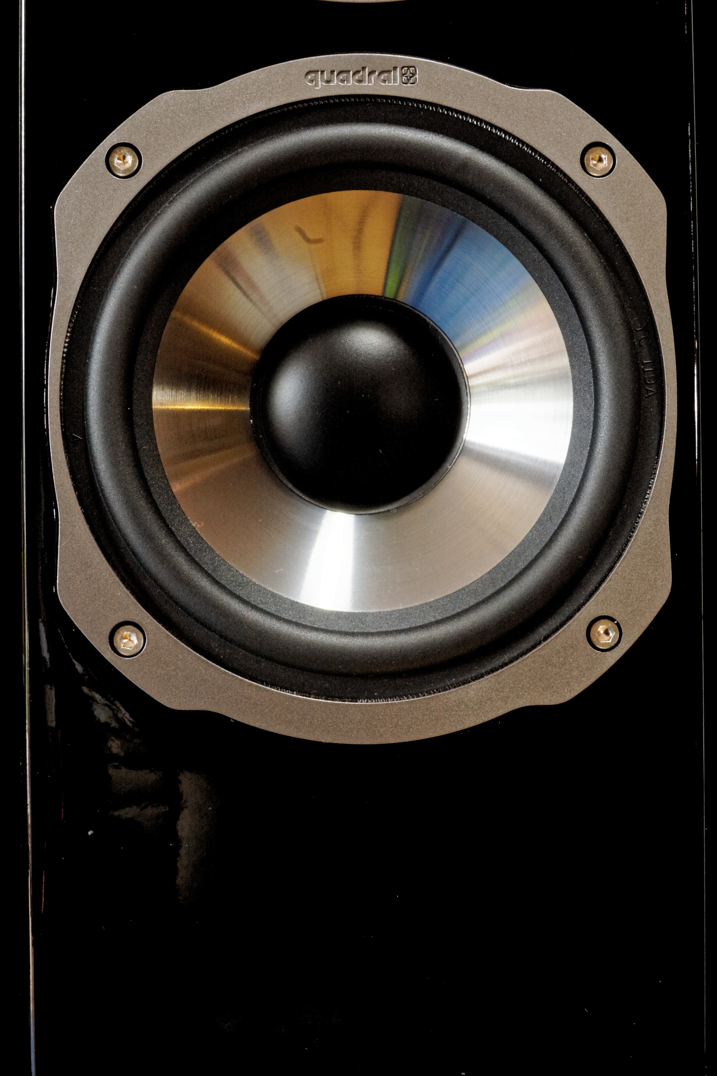 indoors, beschallung, close-up, hifi, arts culture and entertainment, circle, shape, piano lacquer, close, technology, modern, music, box, speakeer, single object, Phone HD Wallpaper