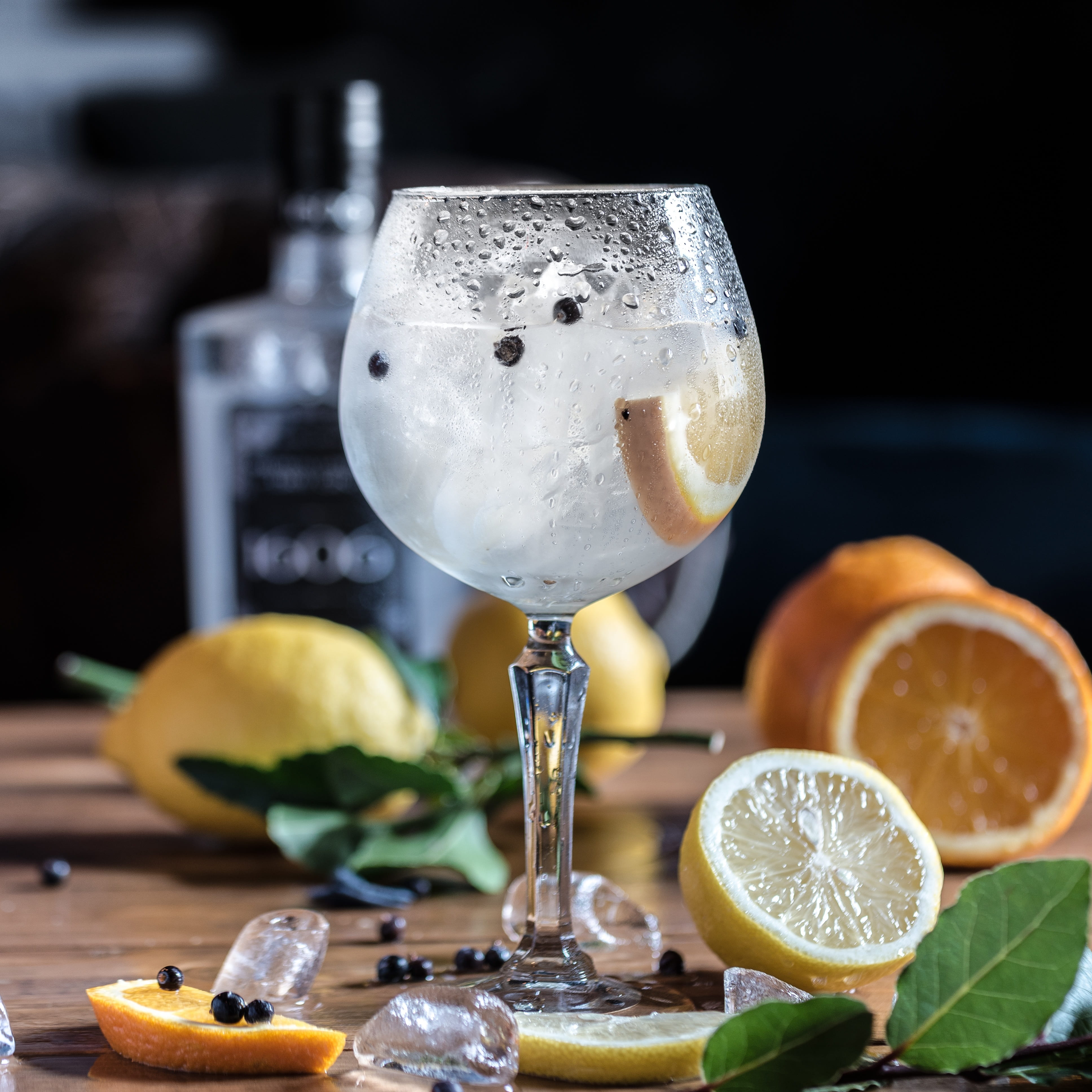 vitamin, indoors, still life, healthy eating, slice, drink, water, food and drink, citrus fruit, lemon, no people, drinking glass, cocktail, gin, food, Phone HD Wallpaper