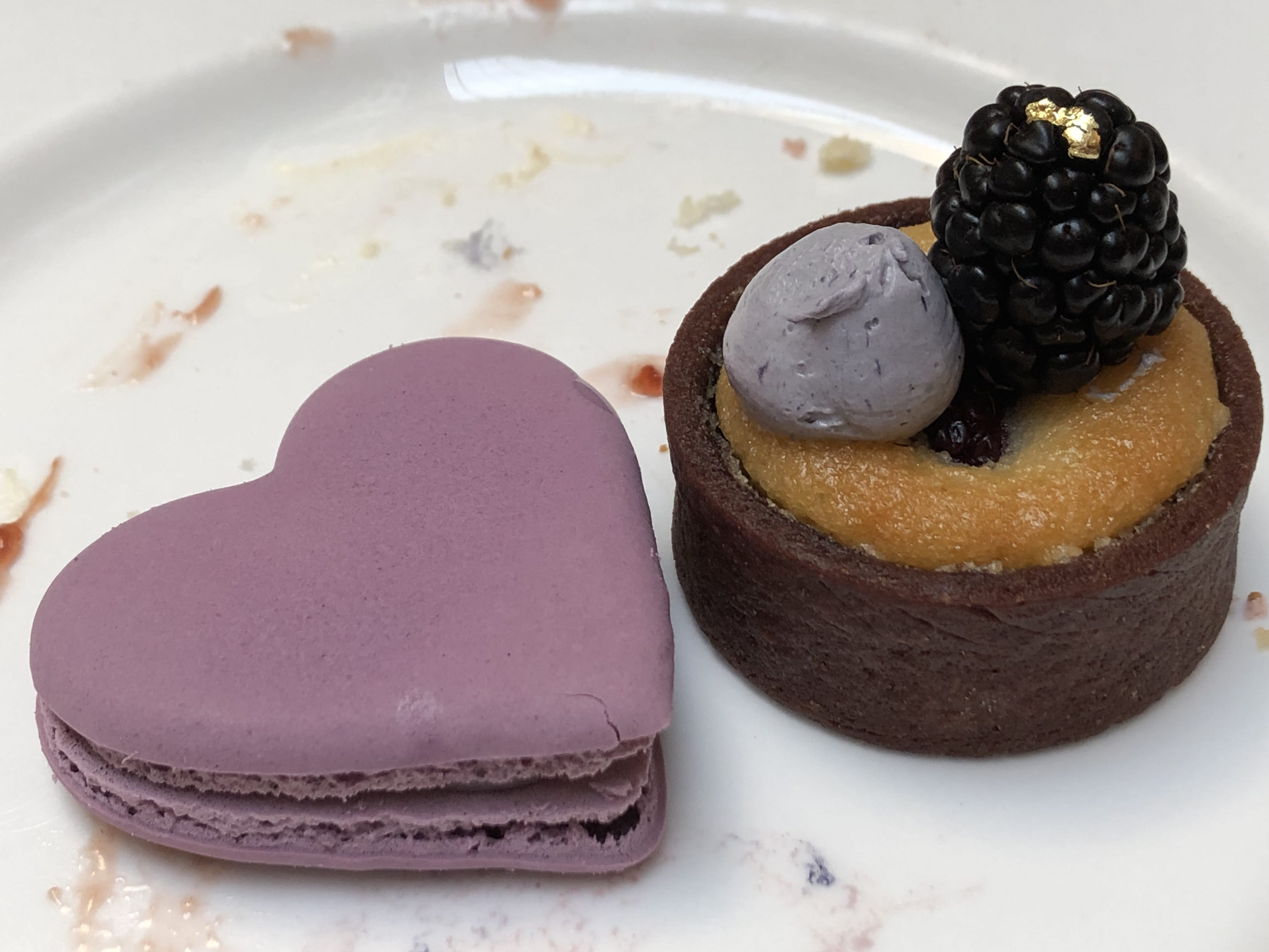 confectionery, dessert, eat me, cream, still life, afternoon tea, the fullerton hotel, sweet food, unhealthy eating, snack, ready-to-eat, egg, temptation, HD Wallpaper