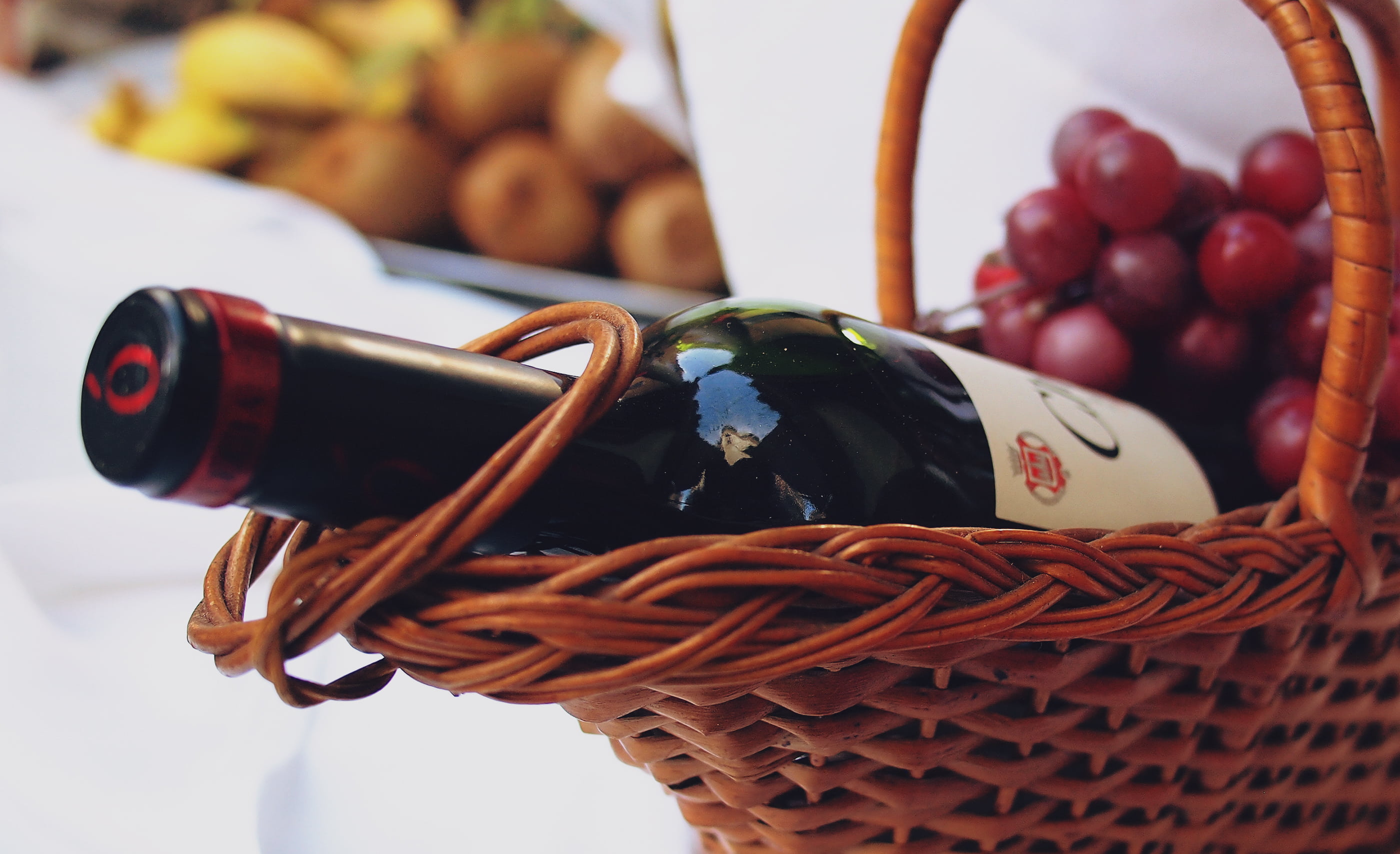 large group of objects, bottle, 2K, freshness, focus on foreground, food and drink, wicker, refreshment, still life, grapes, wellbeing, fruit, berry fruit, HD Wallpaper