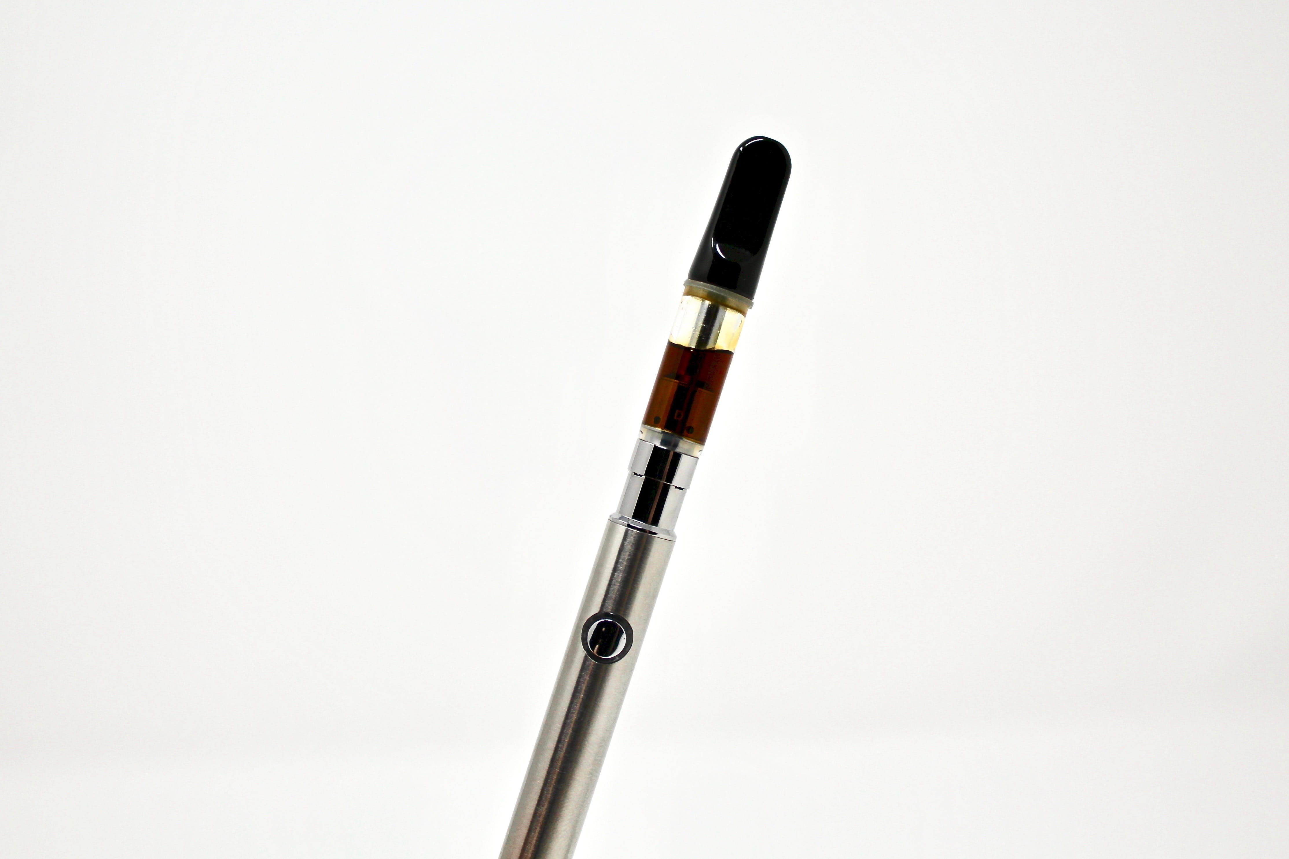 medicine, blood, cannabis, weed, injecting, no people, healthcare and medicine, close-up, scientific experiment, writing instrument, care, dank, sharp, HD Wallpaper