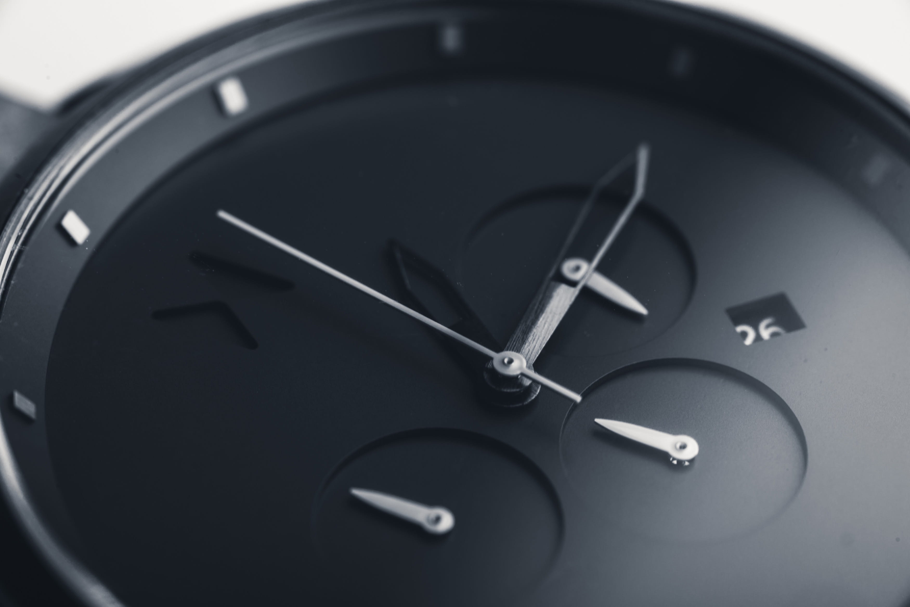 instrument of time, 2K, clock face, wrist, silver colored, indoors, alarm clock, no people, minute hand, metal, close-up, clock hand, personal accessory, HD Wallpaper