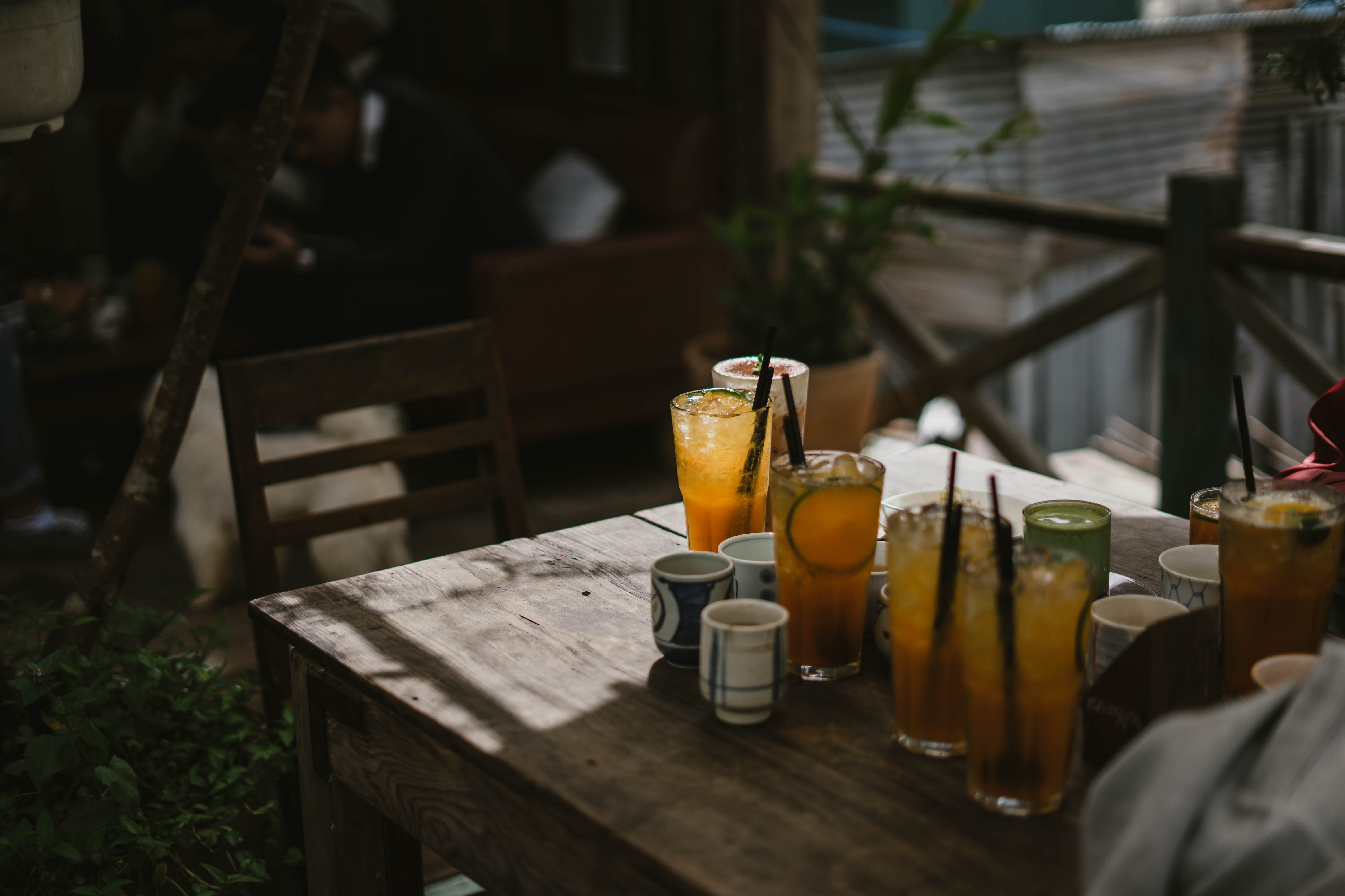 pottery, clear, no people, dining table, cup, plant, close-up, beer, filled, still life, freshness, beverage, brown, chair, day, drinking, drinking glass, HD Wallpaper