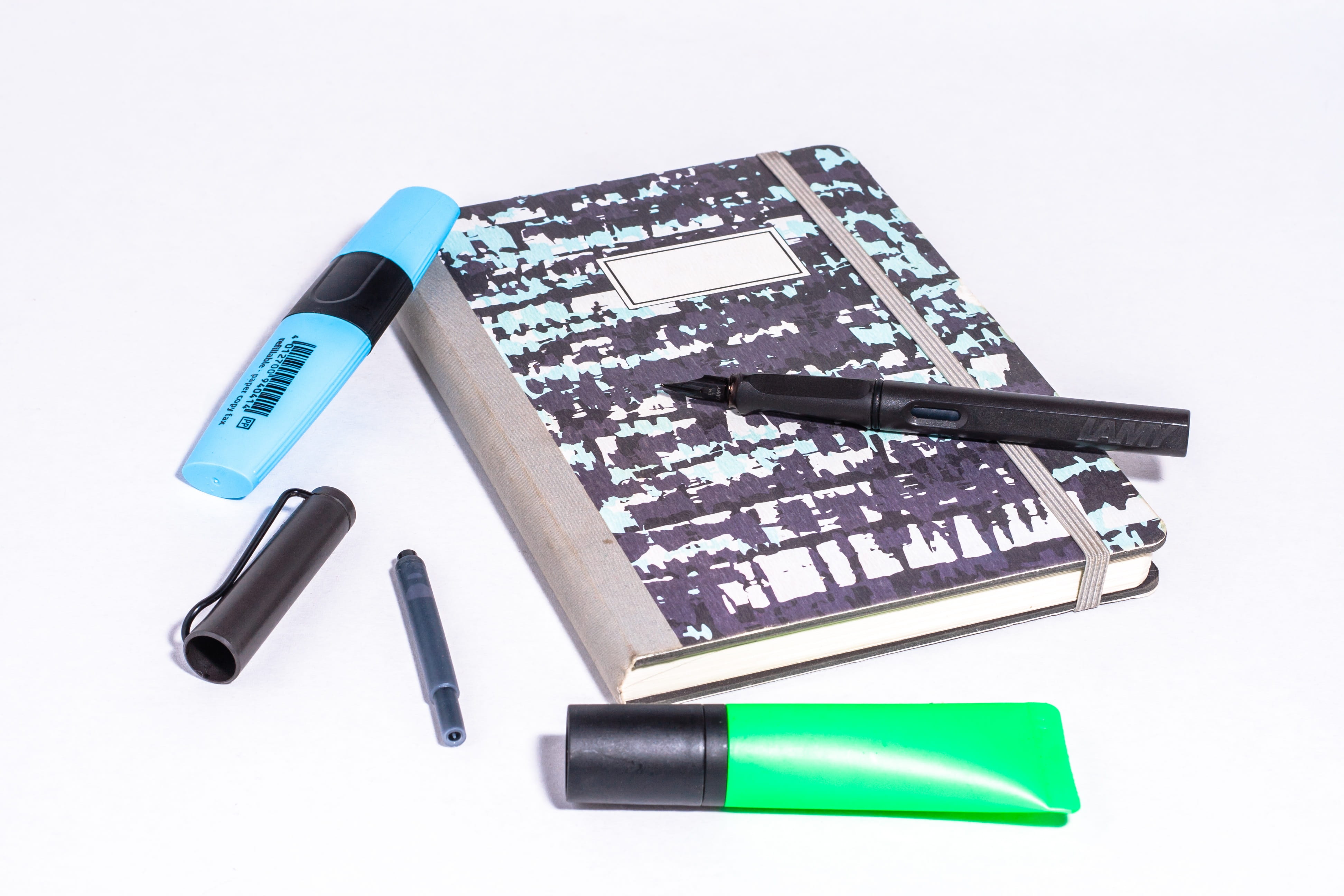 studio shot, group of objects, medium group of objects, write down, office supplies, school, booklet, marker, plastic, leave, still life, fountain pen, HD Wallpaper