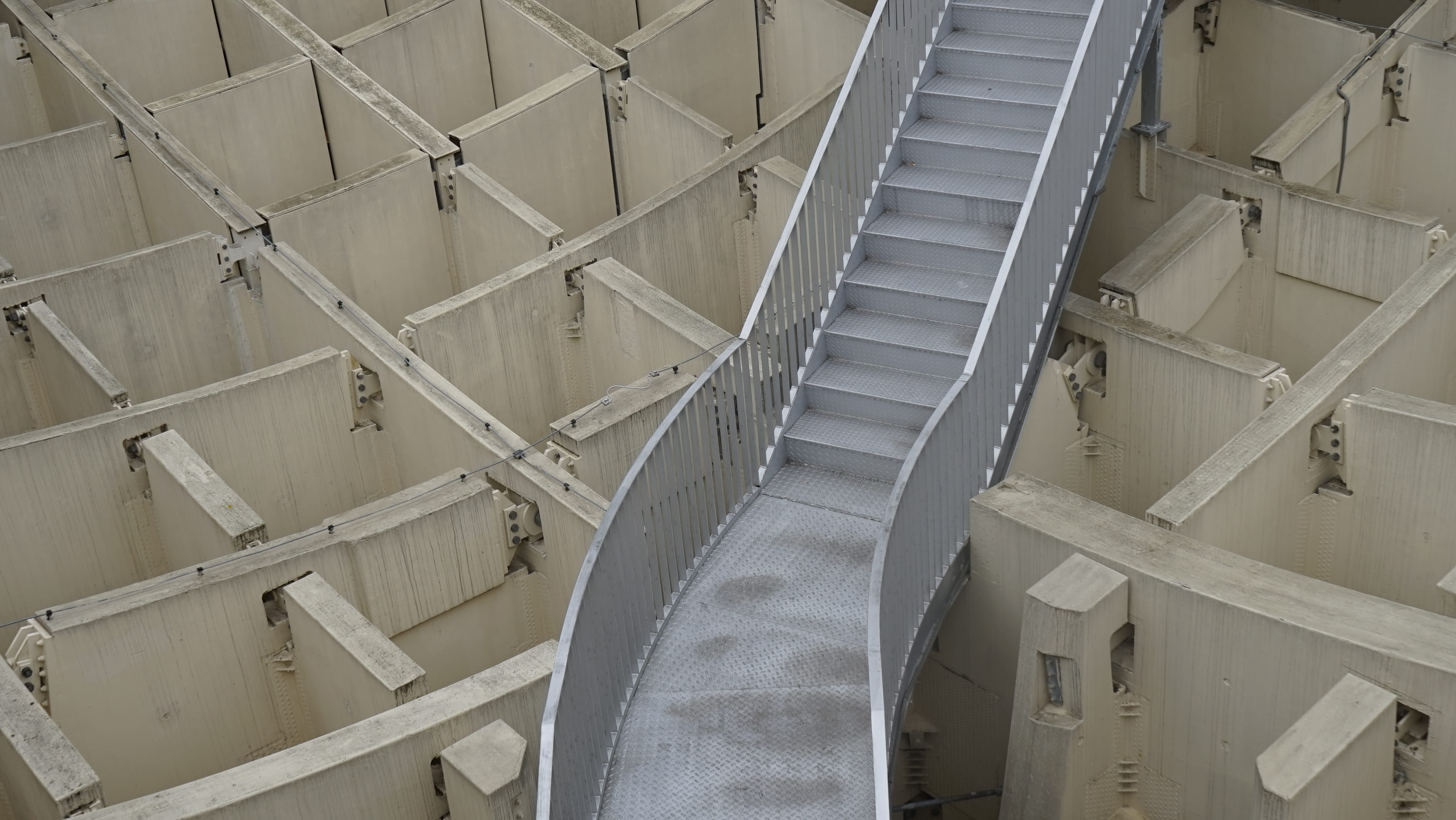 jar, 4K, ceiling, steps and staircases, day, clinic, banister, handrail, building, staircase, stairs, plywood, wood, concrete, gray, steel, built structure, HD Wallpaper