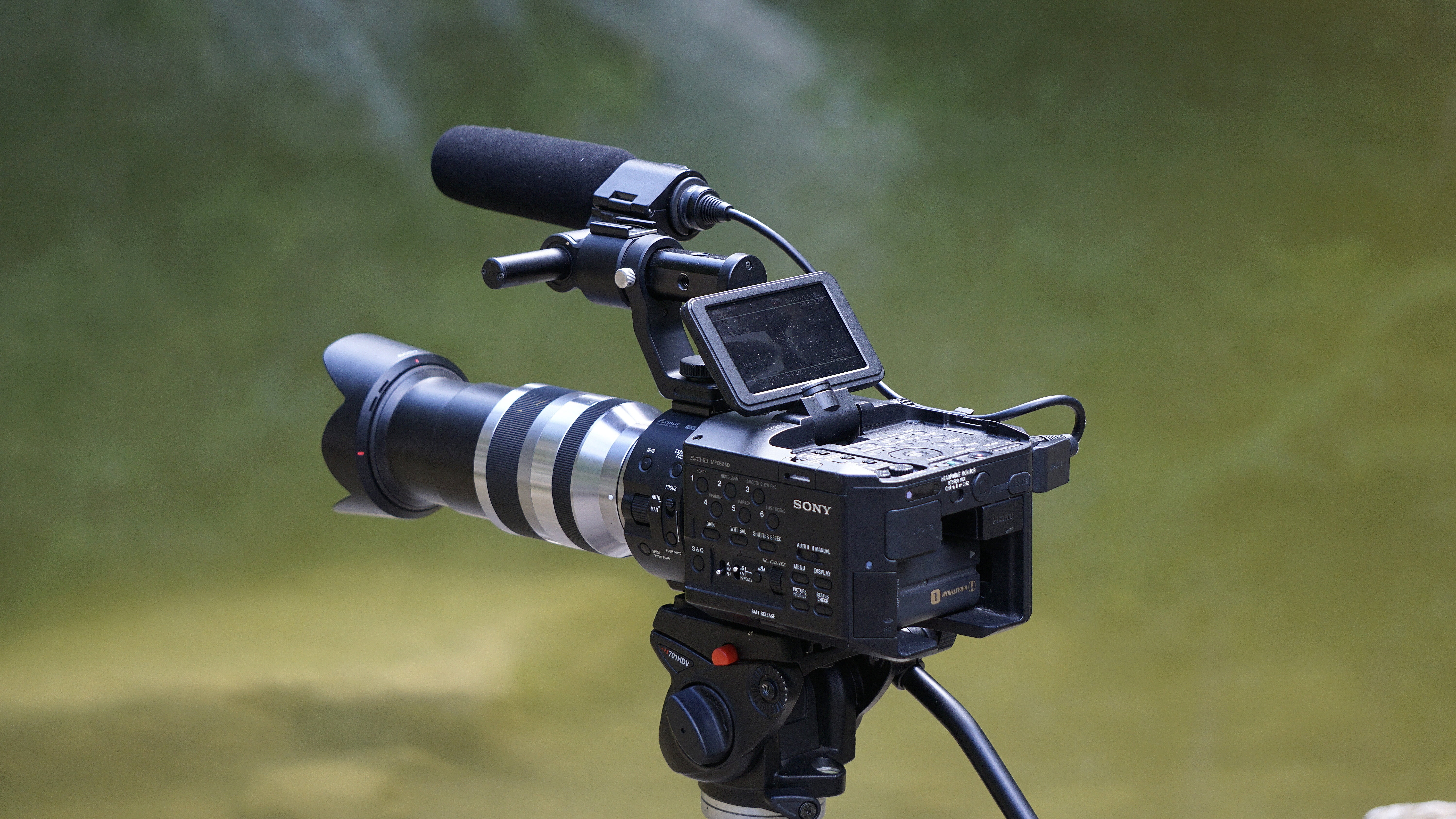 arts culture and entertainment, tv, black, 5K, video camera, camera, communication, photography themes, digital camera, the media, television camera, technology, HD Wallpaper