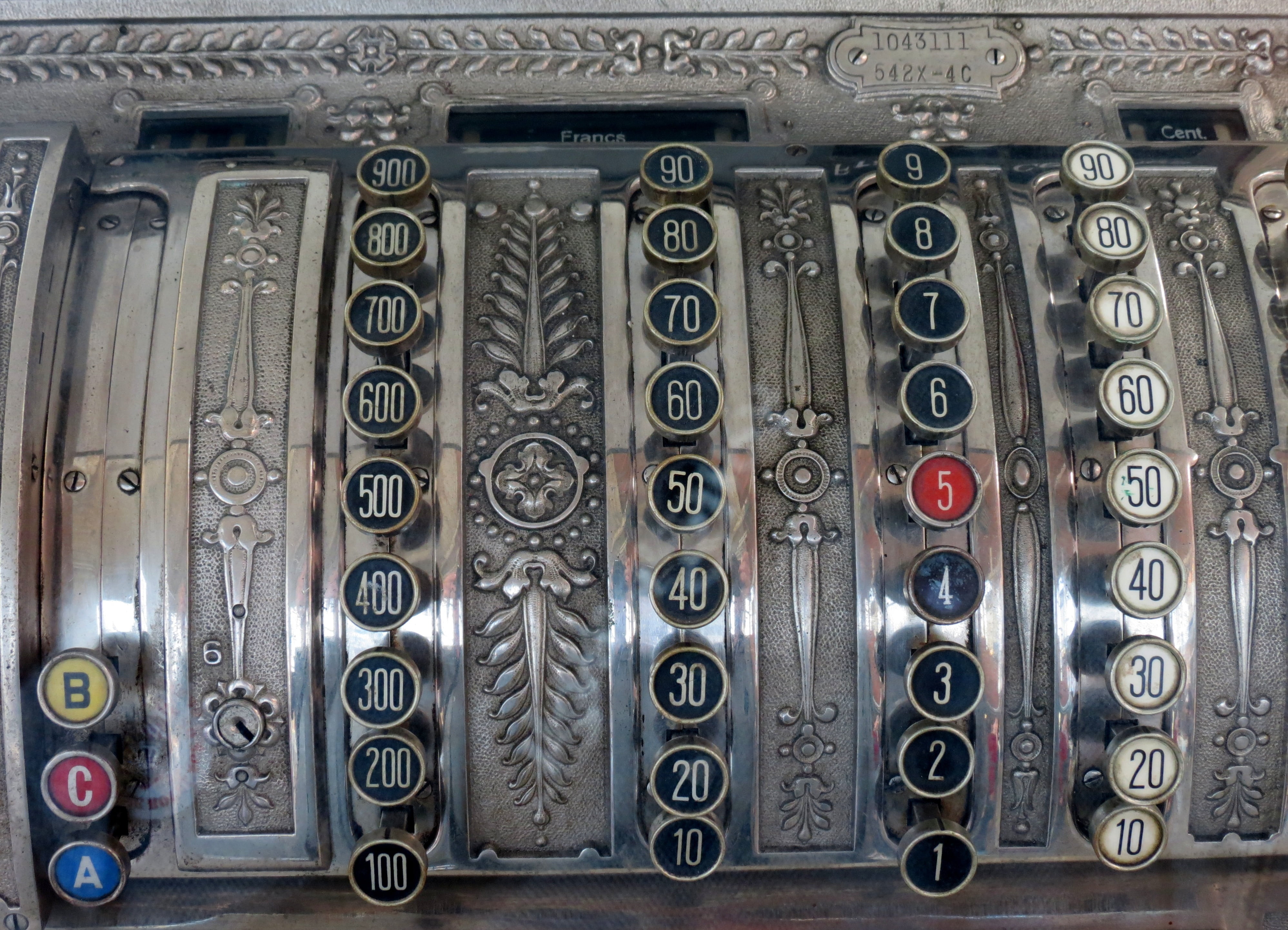 indoors, currency, finance, machine, full frame, no people, pay, keyboard, mechanically, cashbox, historically, keys, arrangement, money box buttons, payment, HD Wallpaper