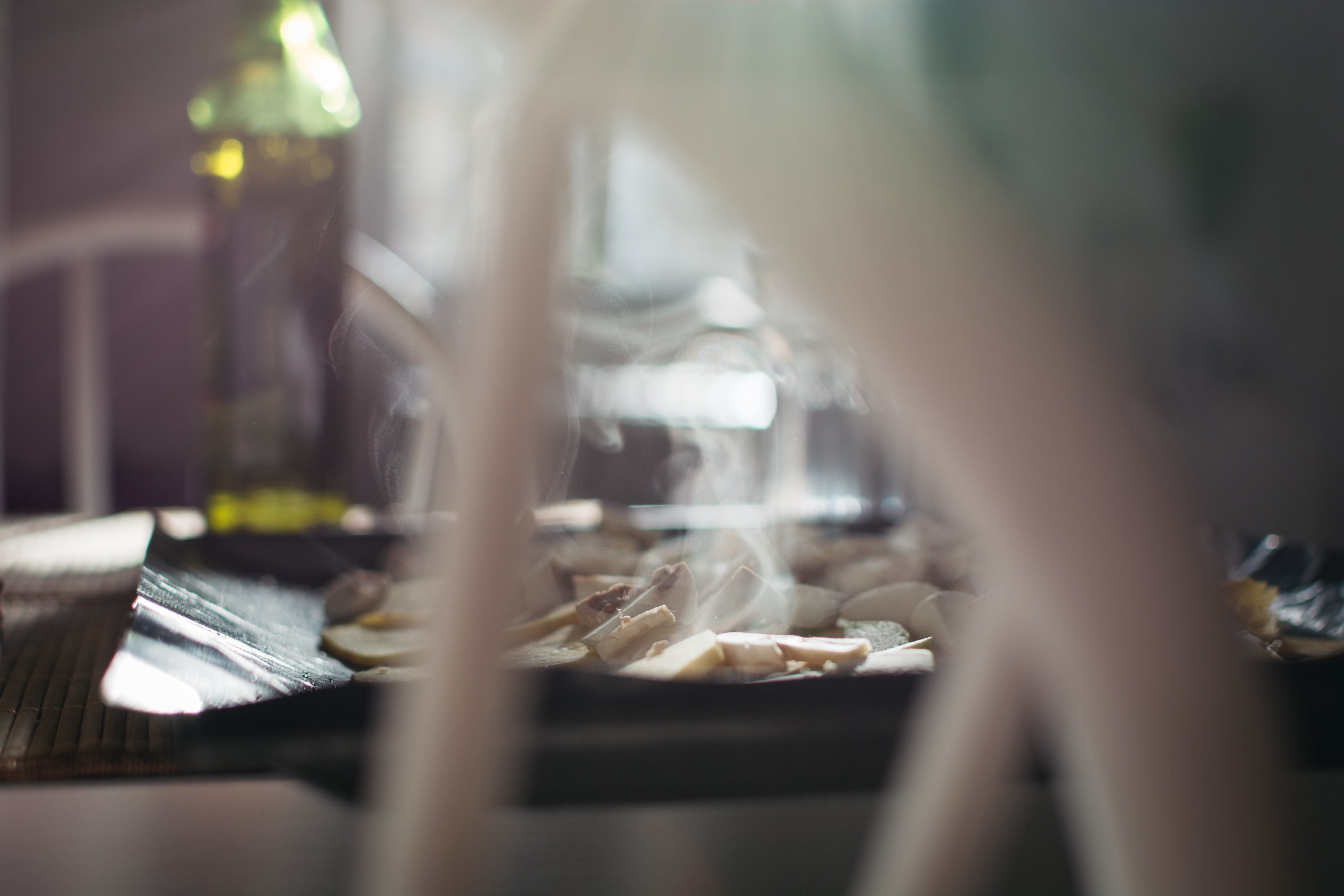 commercial kitchen, close up, standing, indoors, food and drink establishment, 5K, dinner, Potatoes, surface level, mushrooms, freshness, table, chef, HD Wallpaper
