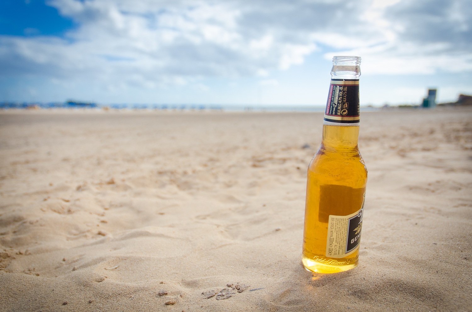 sea, water, cloud - sky, beer Bottle, bottle, horizon, beverage, drink, beach, nature, sky, glass - material, cloudy, holiday, container, 720P, day, no people, HD Wallpaper