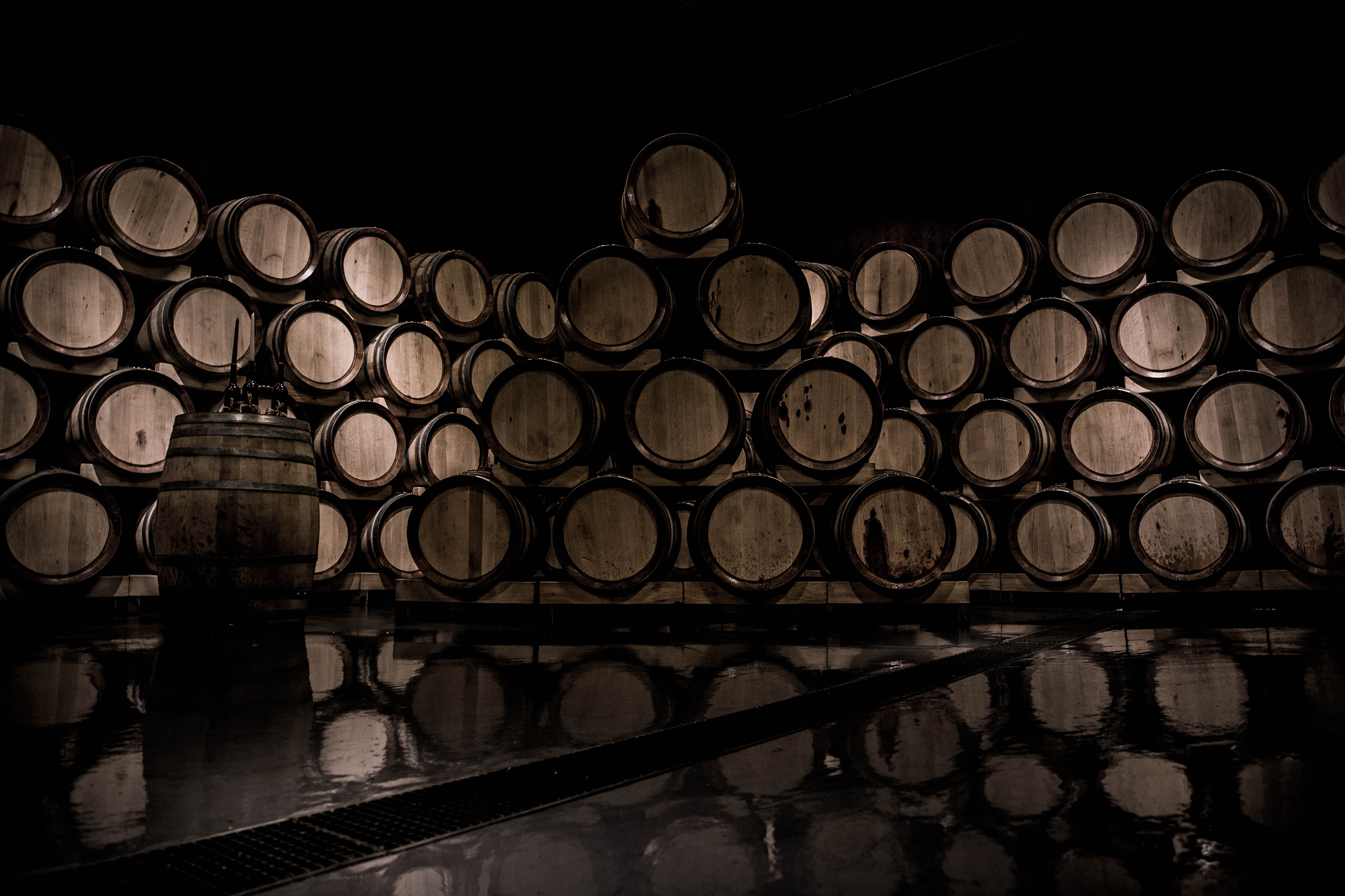 log, night, wine, pattern, aging, geometric shape, stacked, shape, 5K, large group of objects, glowing, circle, aged, in a row, dark, stack, indoors, lot, HD Wallpaper