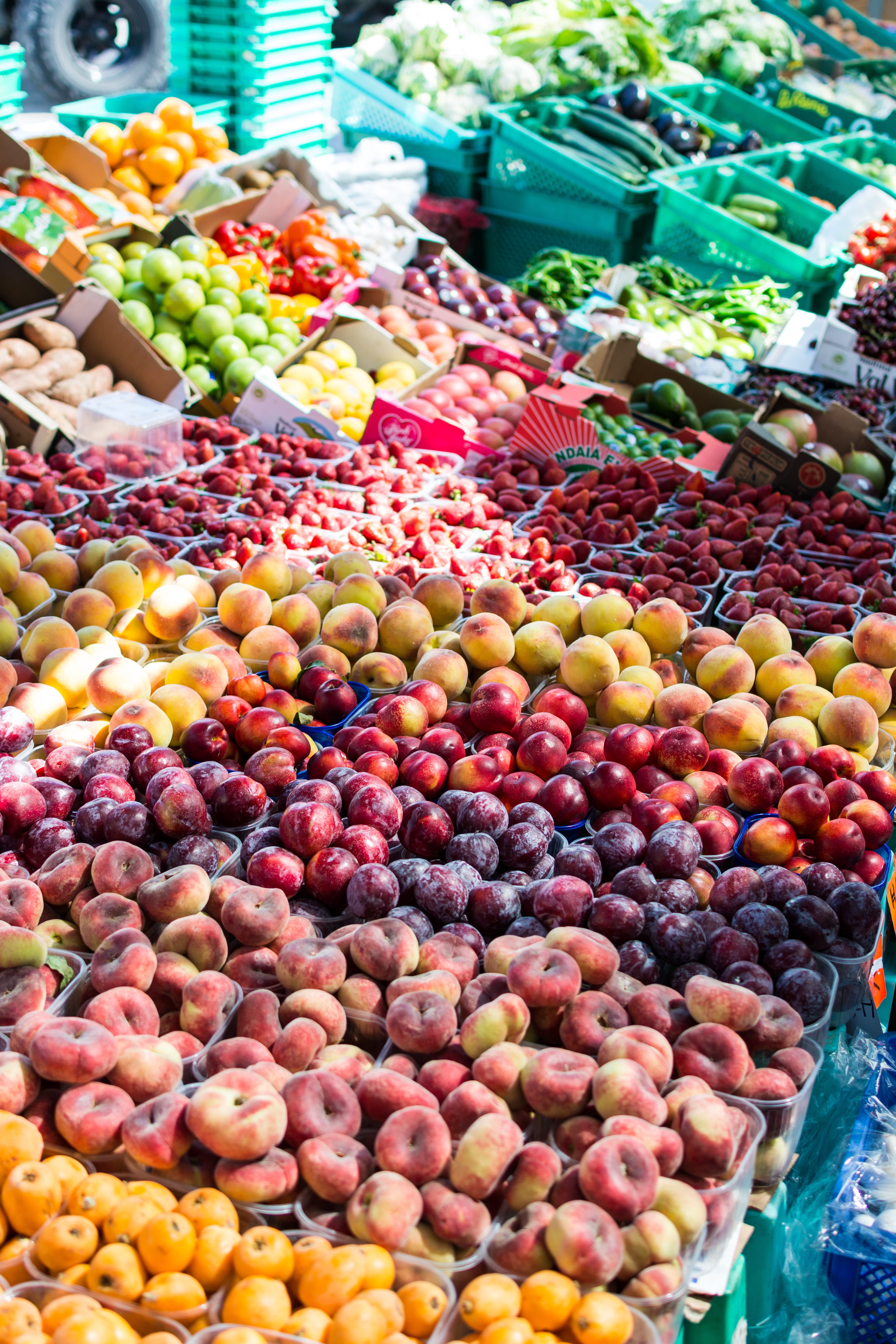 retail display, food And Drink, Summer Fruit, Fruit Market, wellbeing, market, abundance, for sale, multi Colored, still life, healthy Eating, 5K, vegetable, Phone HD Wallpaper