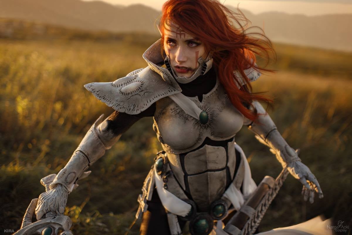 beautiful woman, women, Eldar, redhead, lifestyles, day, focus on foreground, real people, Warhammer 40,000, adult, young adult, sunset, cosplay, land, HD Wallpaper