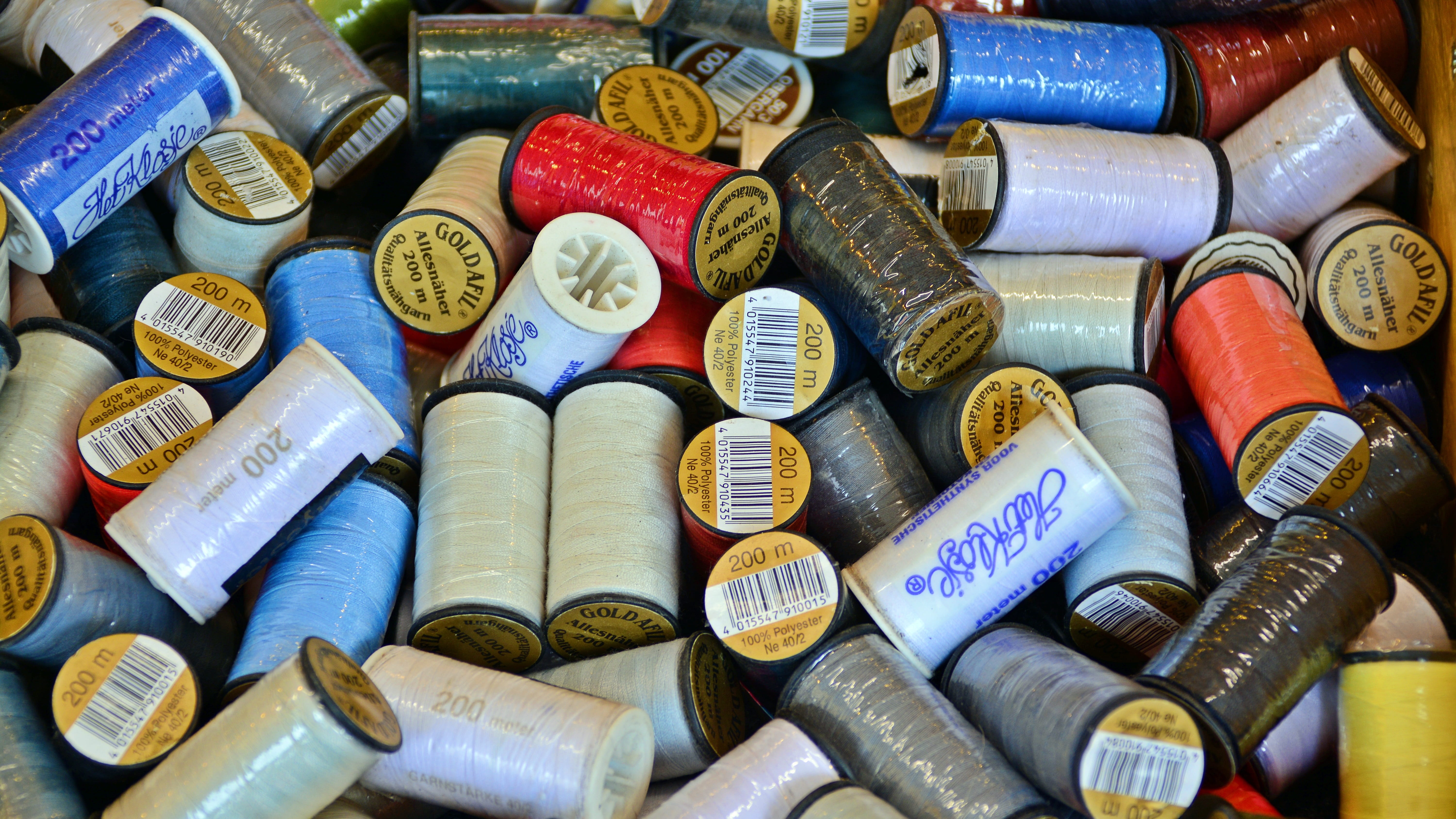 close up, backgrounds, close-up, variation, thread, spool, still life, abundance, sewing thread, text, no people, indoors, nähutensilien, for sale, choice, HD Wallpaper