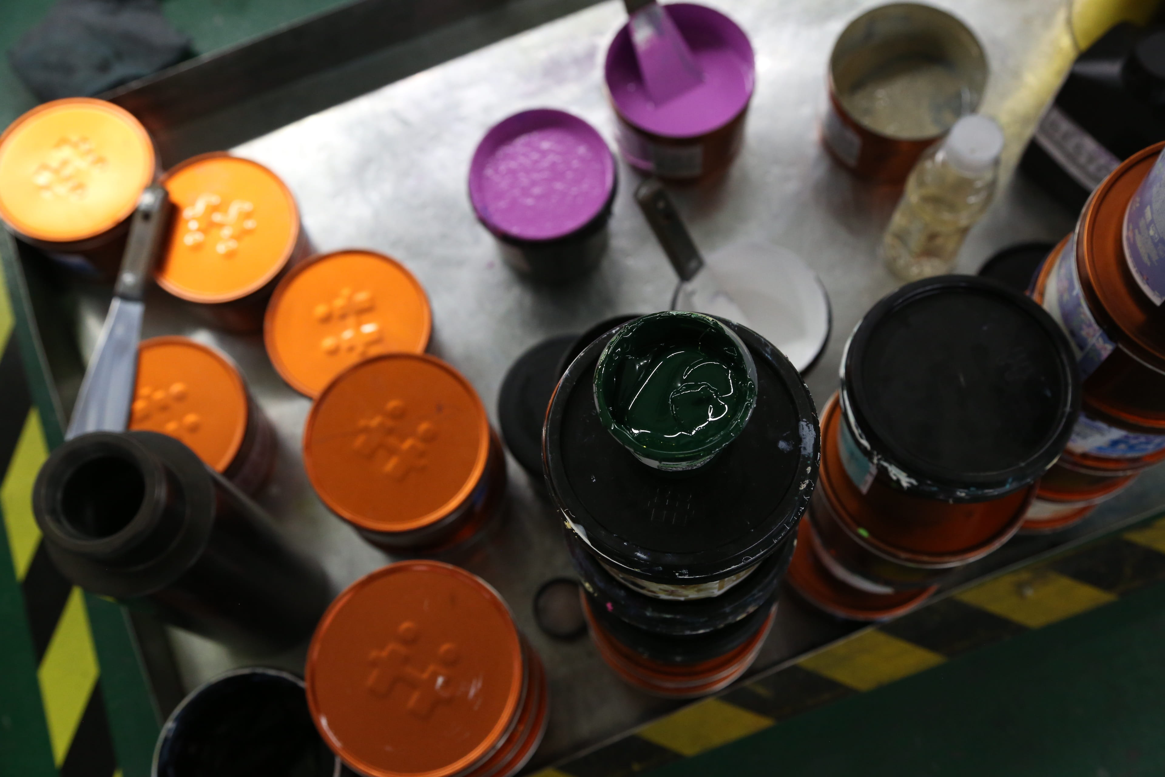 paint, bottle, art and craft, large group of objects, table, food and drink, focus on foreground, offset printing, multi colored, art and craft equipment, HD Wallpaper