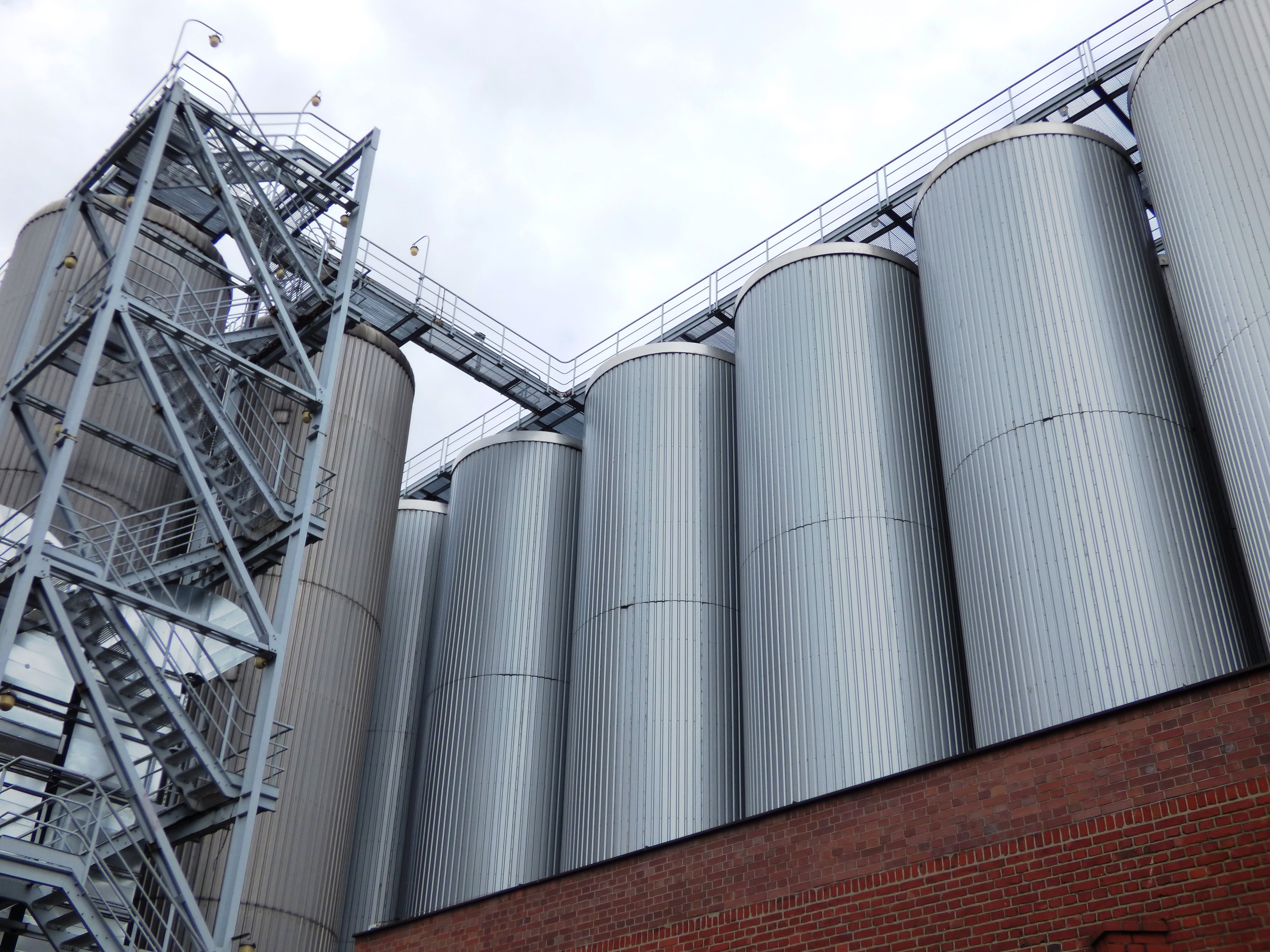 built structure, industrial, beer, tychy, vats, outdoors, day, angle, tanks, 4K, business, company, the device, low, low angle view, switch, equipment, HD Wallpaper