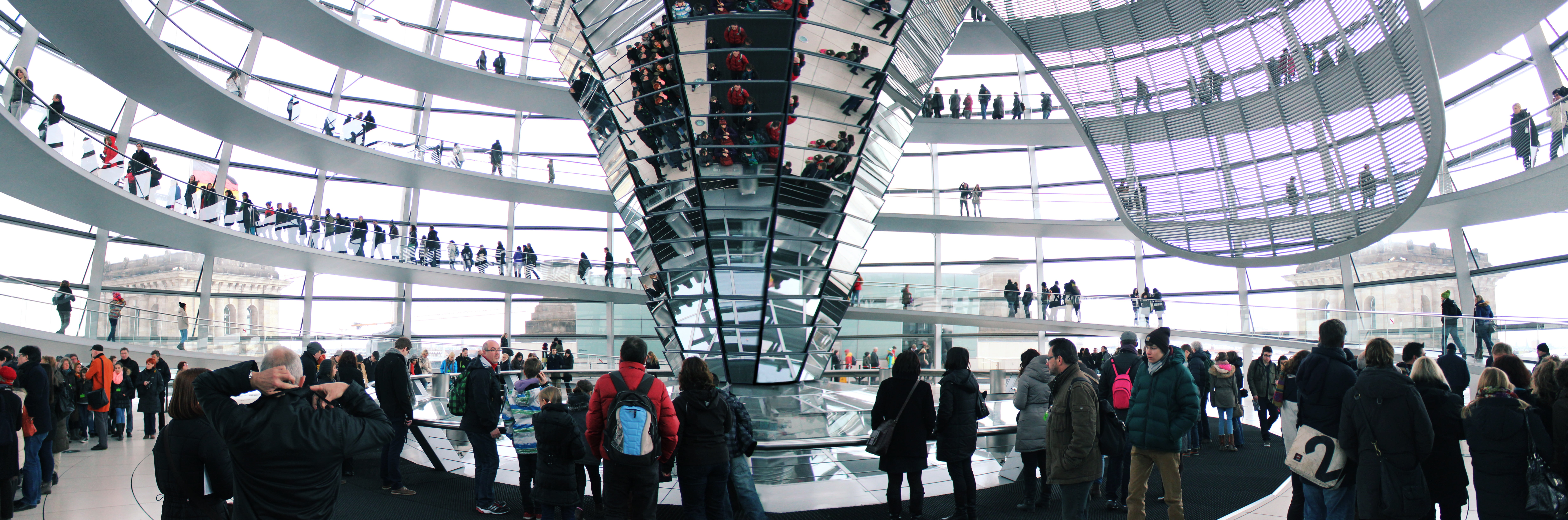 crowded, policy, journey, government, berlin, modern, mirror, people Traveling, city, real people, architecture, indoors, commuter, transportation, glass dome, HD Wallpaper