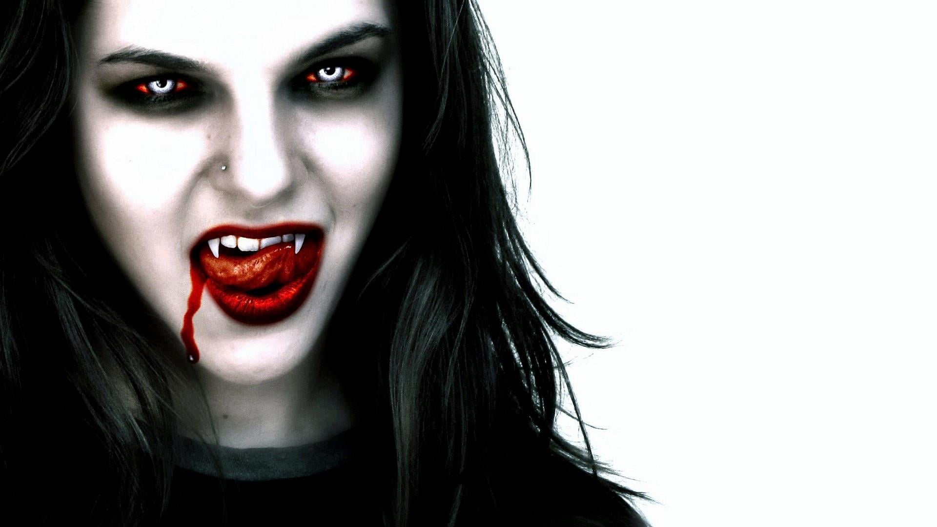 young adult, horror, evil, looking at camera, aggression, spooky, halloween, fear, blood, women, adult, furious, gothic style, demon - fictional character, HD Wallpaper