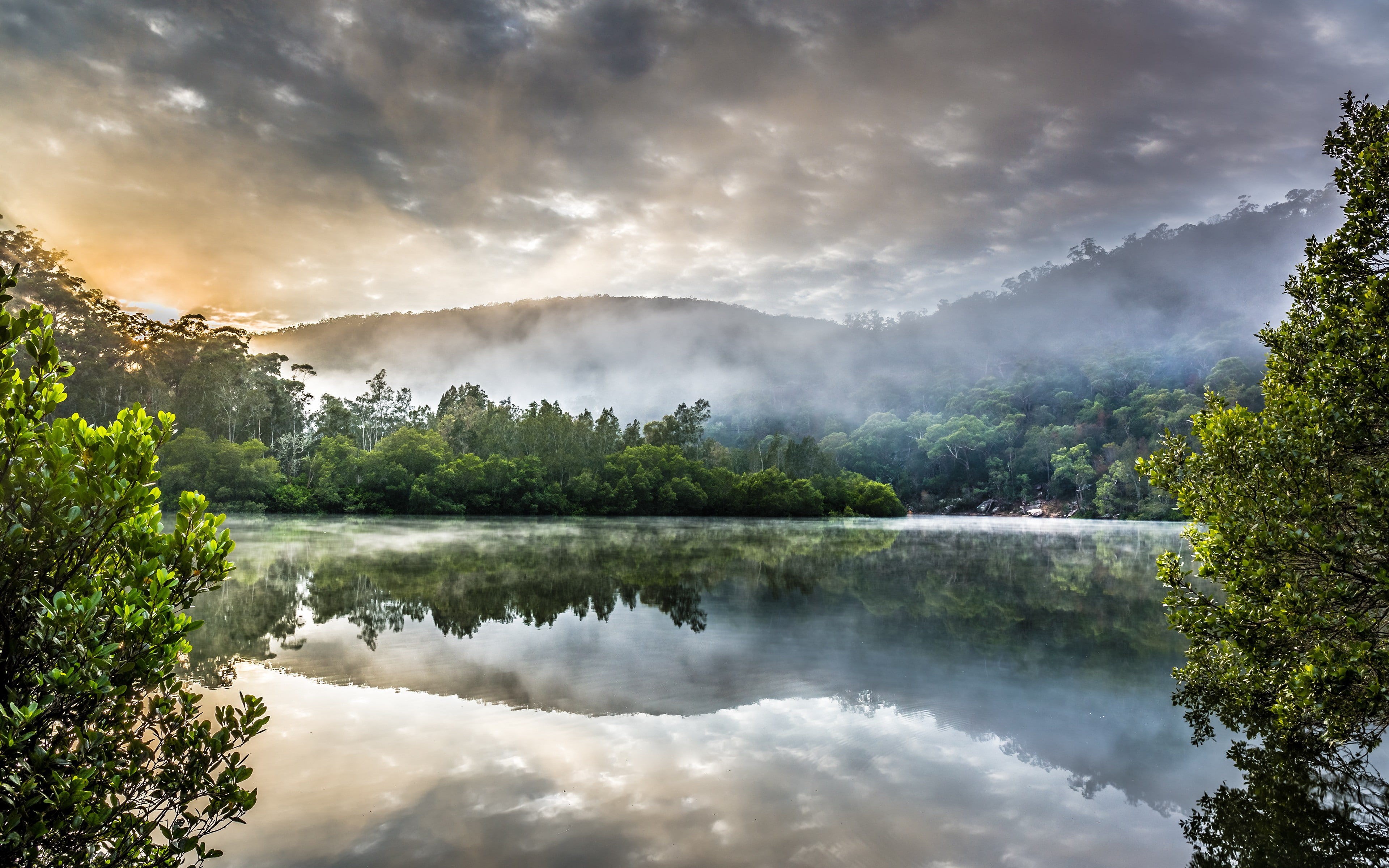 lake, sunlight, green, clouds, reflection, mist, Australia, nature, hills, water, 4K, trees, landscape, HD Wallpaper