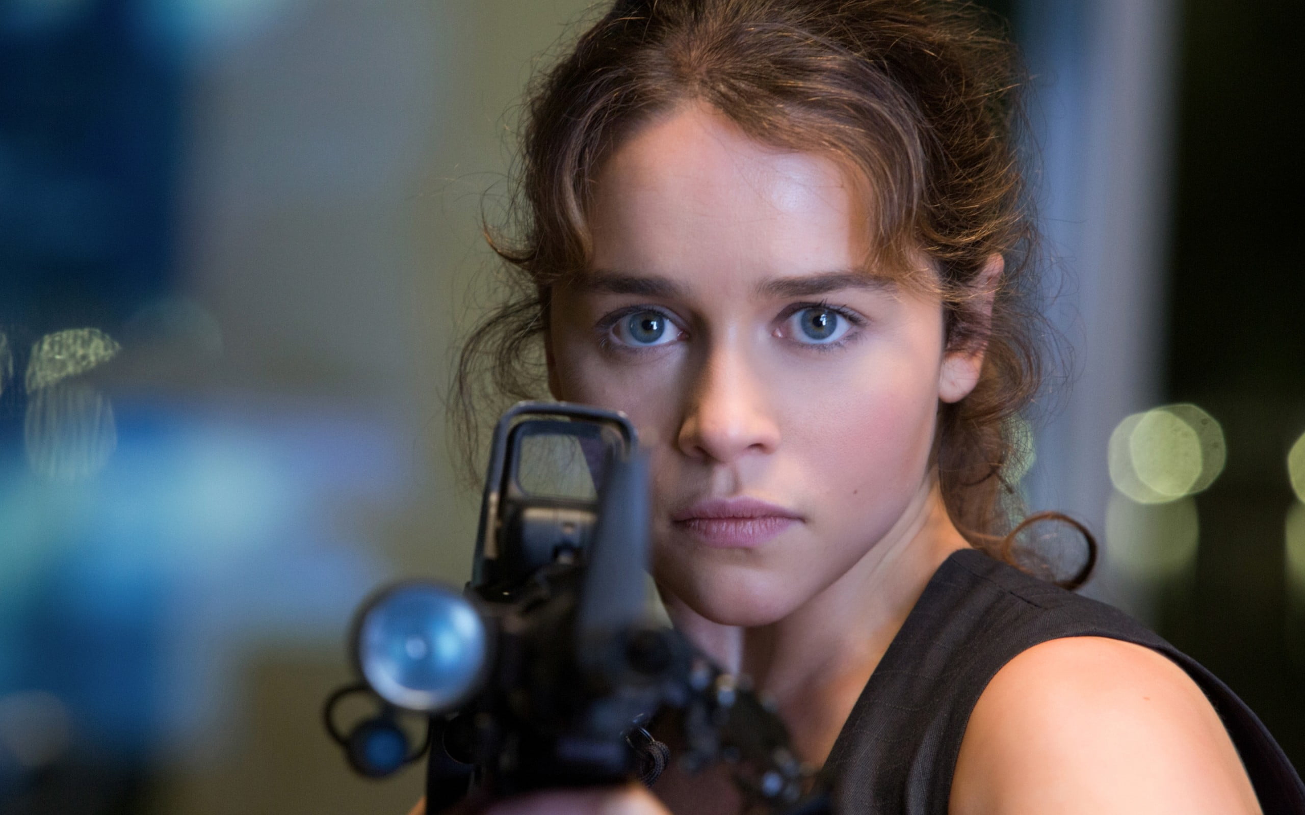 selective focus, girls, beautiful people, blue eyes, clarke, Emilia Clarke, emilia, beauty, young adult, adult, 2K, weapon, beautiful woman, headshot, HD Wallpaper
