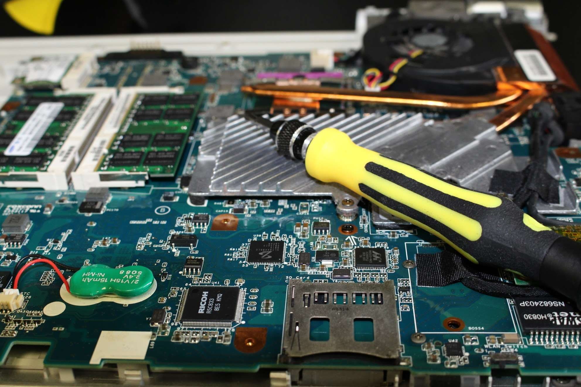 indoors, still life, mother board, electrical component, computer equipment, connection, equipment, 1080P, innovation, complexity, machinery, cpu, focus on foreground, HD Wallpaper