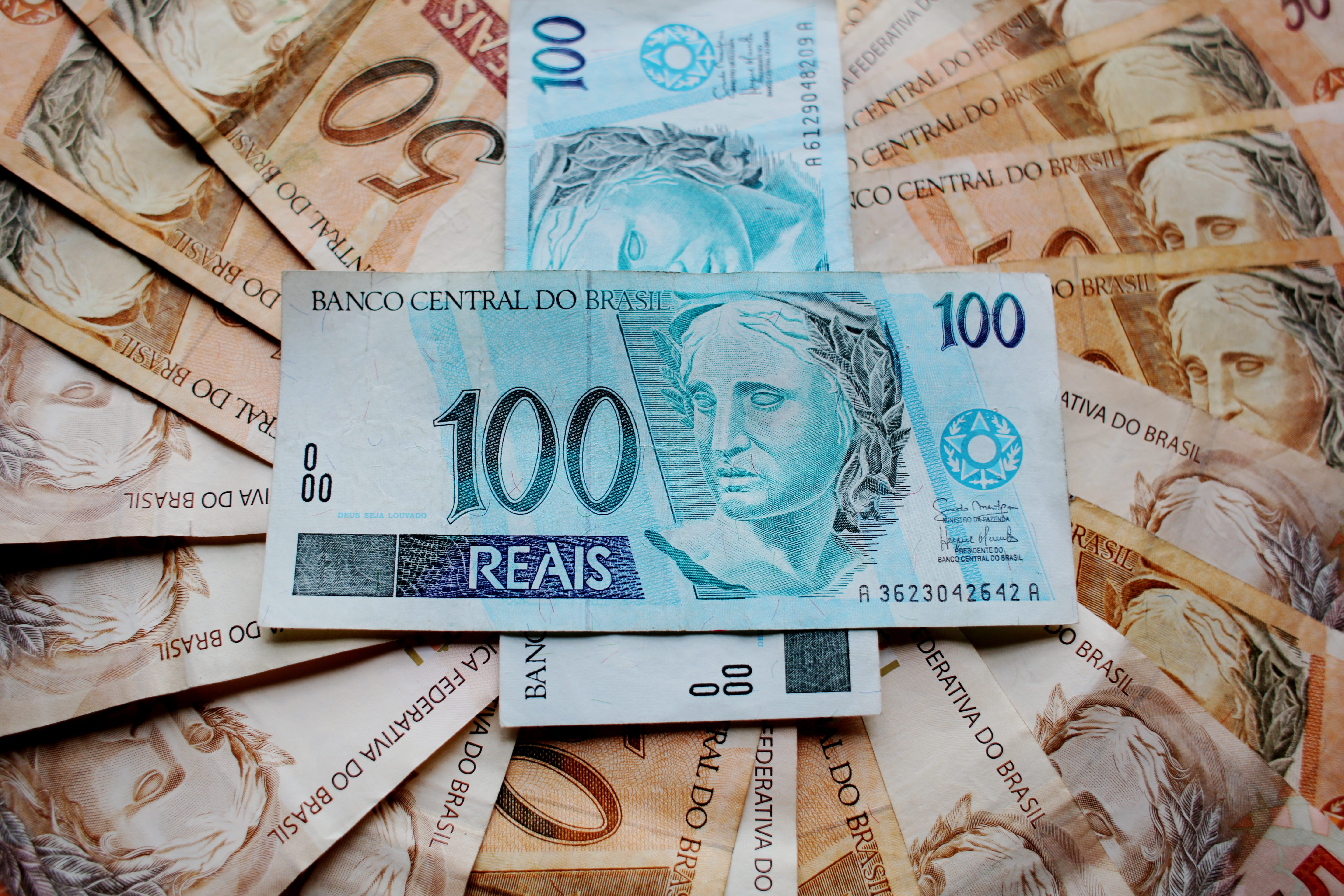salary, real, large group of objects, variation, five real, ballots, note, full frame, close-up, brazilian currency, no people, finance, exchange rate, HD Wallpaper