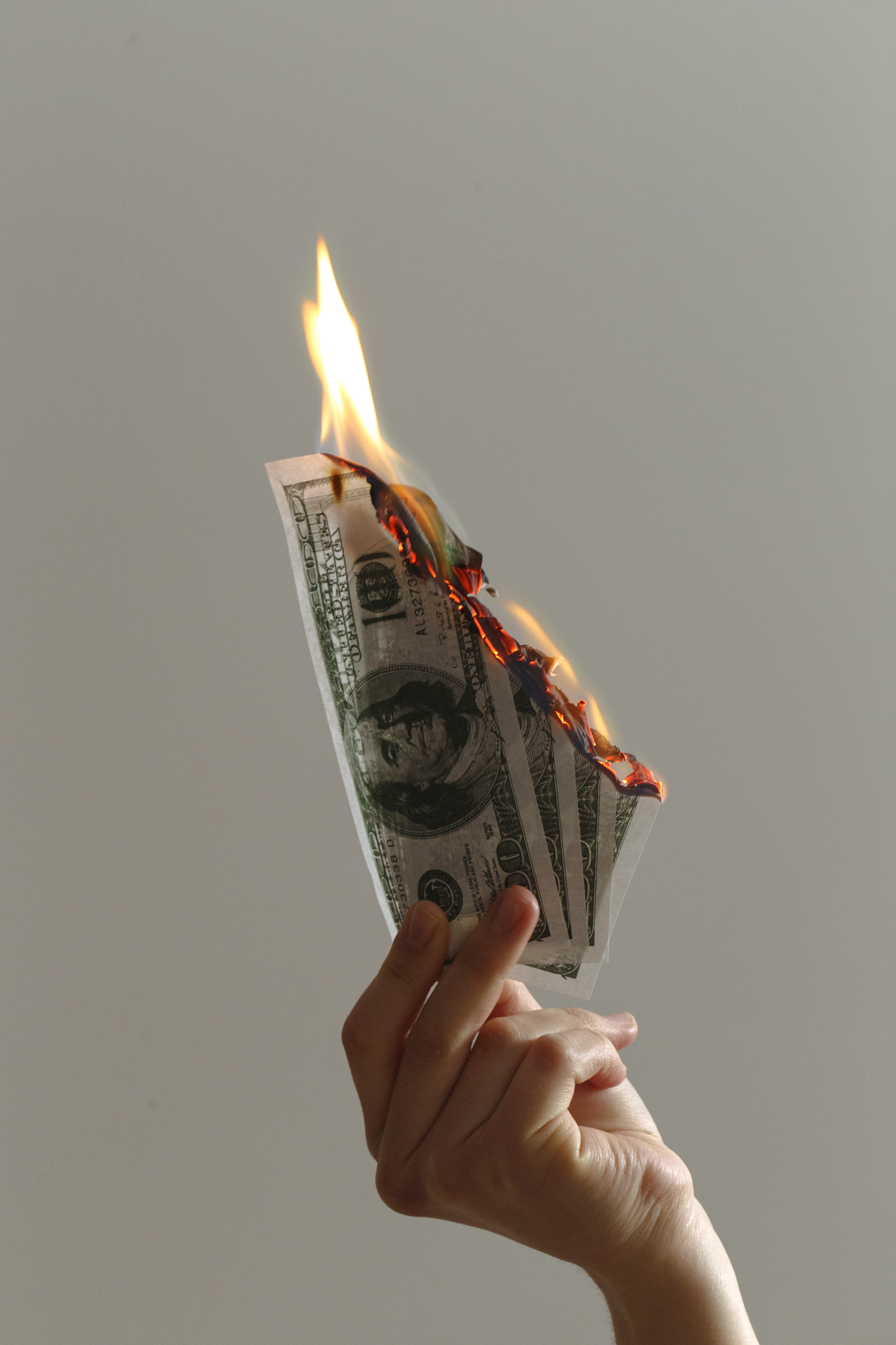 economy, dollar, 5K, america, burn rate, money, fire, finger, vc, 100$, body part, one person, close-up, us dollars, lighted, us, flame, fire - natural phenomenon, Phone HD Wallpaper