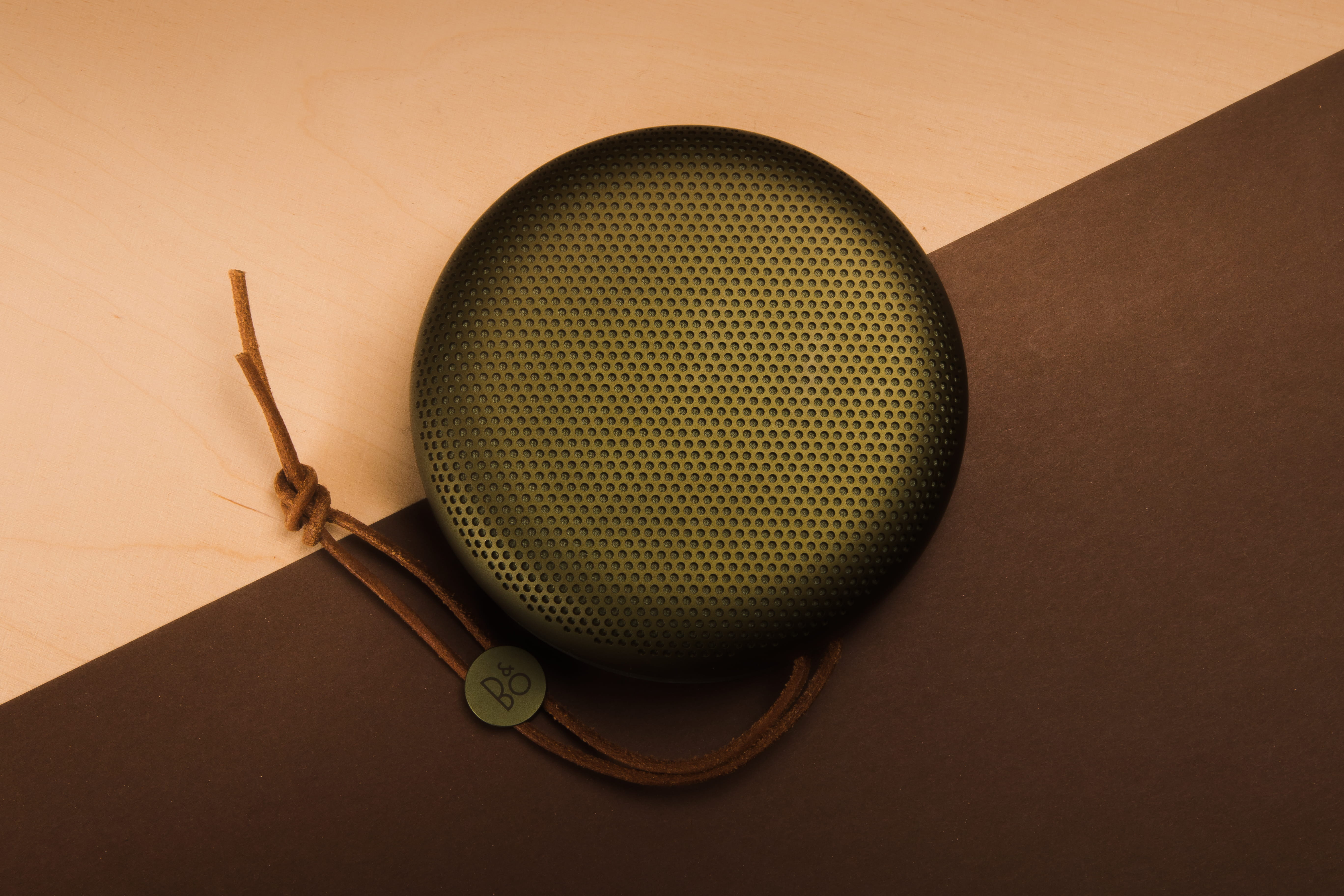 close-up, slick, brown, green, diagonal, directly above, leather, sport, sports equipment, bluetooth, high angle view, product, angles, still life, colored background, HD Wallpaper