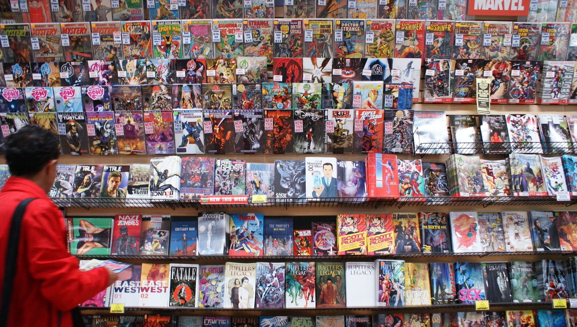 literature, retail display, book, abundance, for sale, shopping, graphic novel, retail, day, shop, multi colored, 1080P, person, store, shelf, books, order, HD Wallpaper