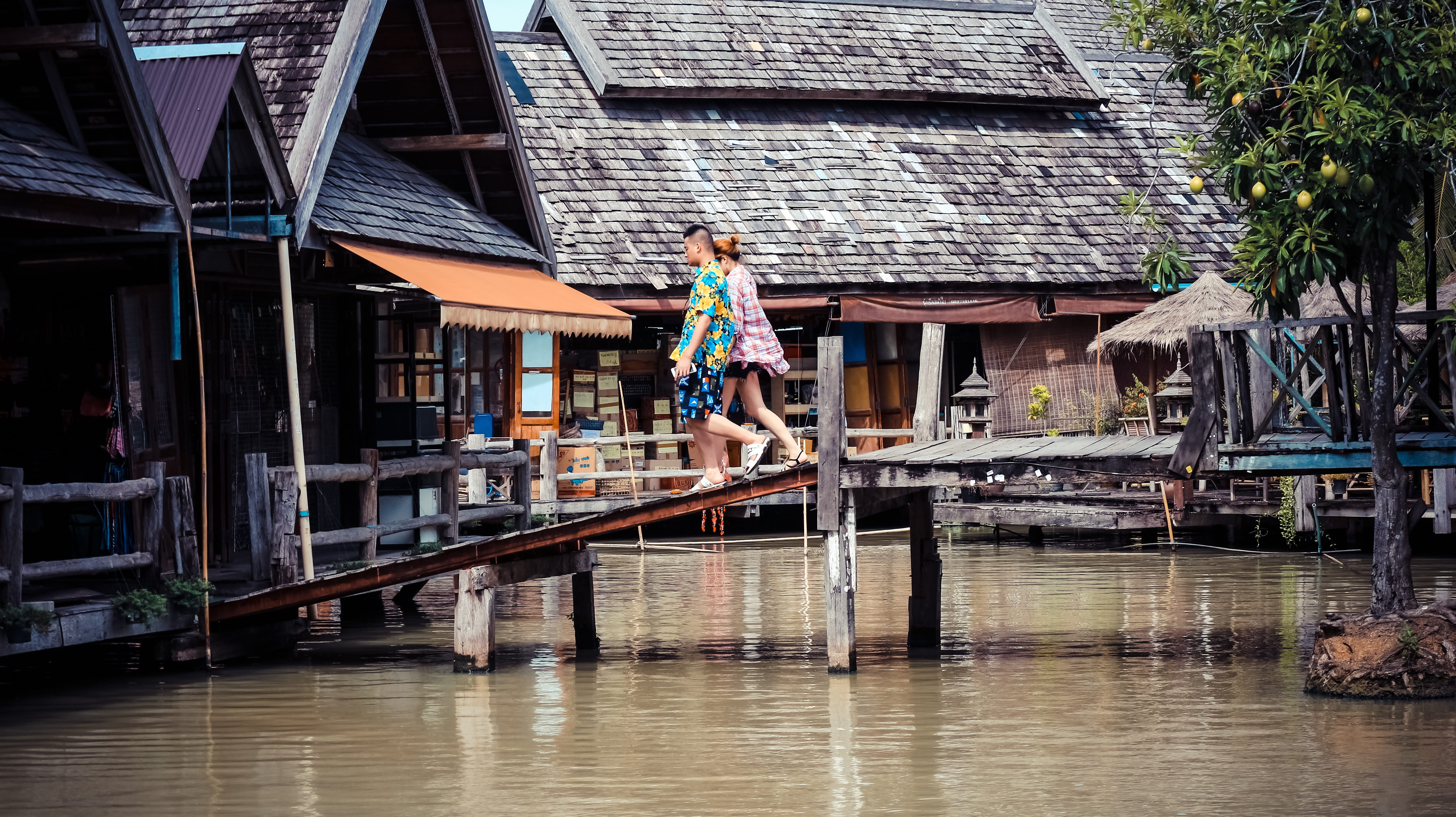 waterfront, home, flower, nature, people, building exterior, outdoors, nautical vessel, full length, canal, water, real people, architecture, the wood, HD Wallpaper