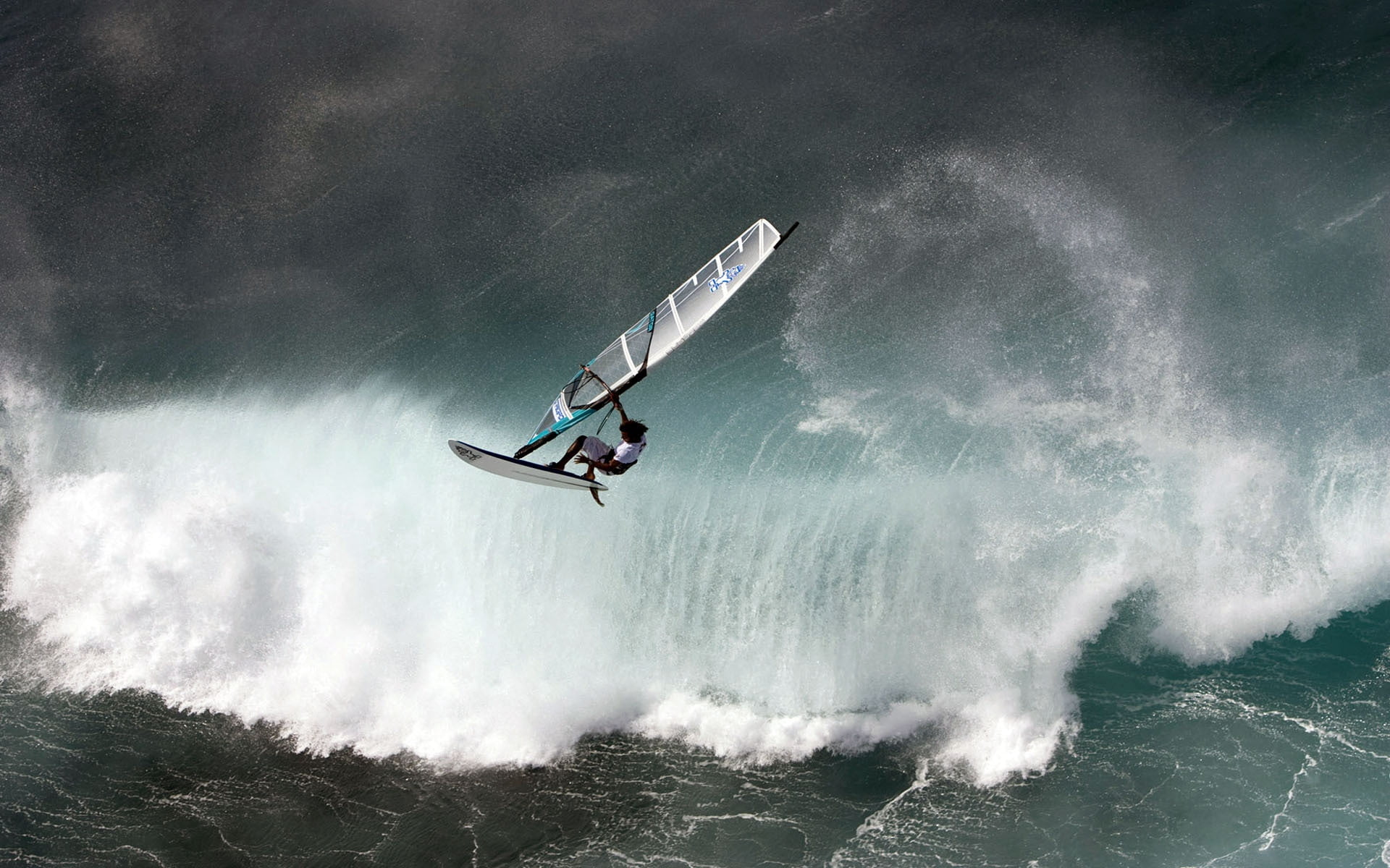 surfing, wind, action, activity, joy, beach, nature, speed, adventure, extreme Sports, shirt, sky, water Sport, mid-air, blue, power in nature, outdoors, HD Wallpaper