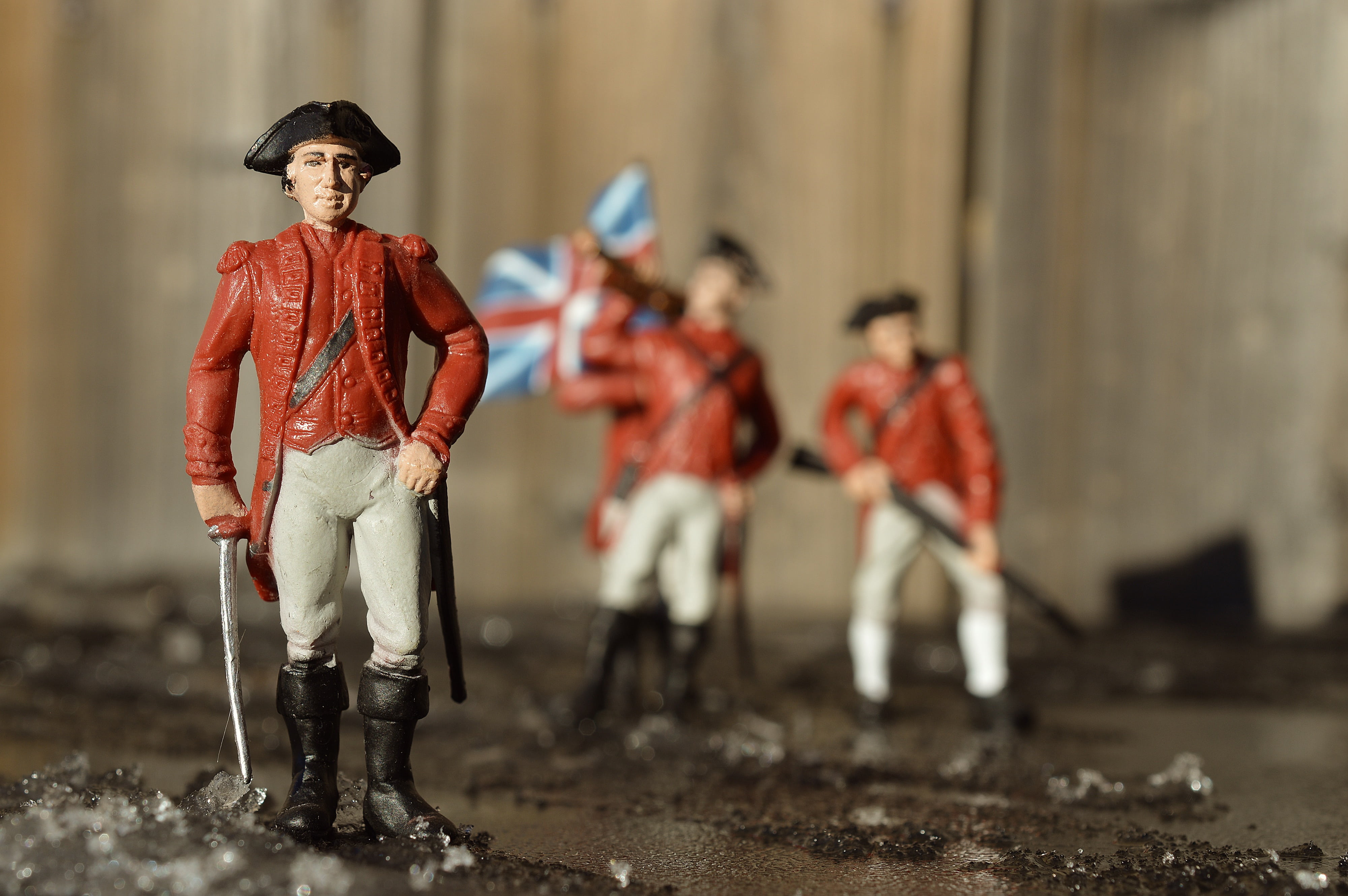 adults only, outdoors, sword, offspring, vintage, males, war, british, day, uniform, full length, figurine, portrait, man, childhood, holding, maroon, looking at camera, HD Wallpaper