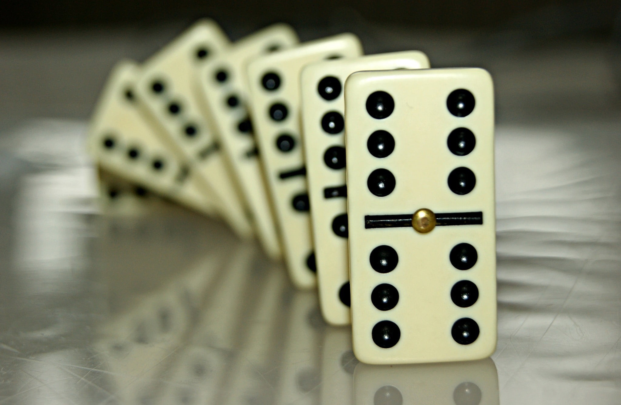 Domino, macro, 1080P, the game, HD Wallpaper