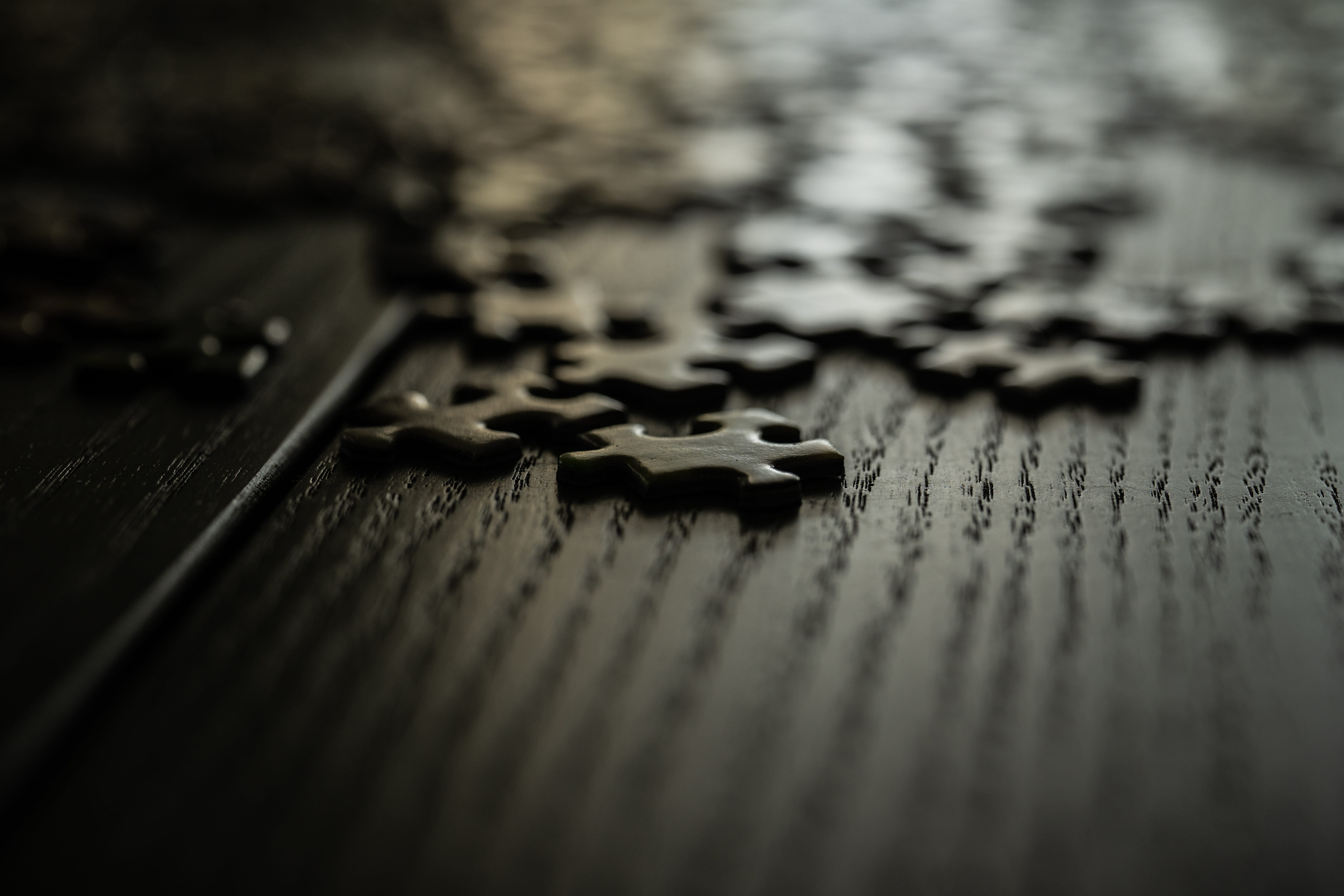 domino, photography, selective focus, sphere, complicated, 5K, puzzle, furniture, jigsaw piece, surface level, word, macro, dark, textured, leisure games, HD Wallpaper
