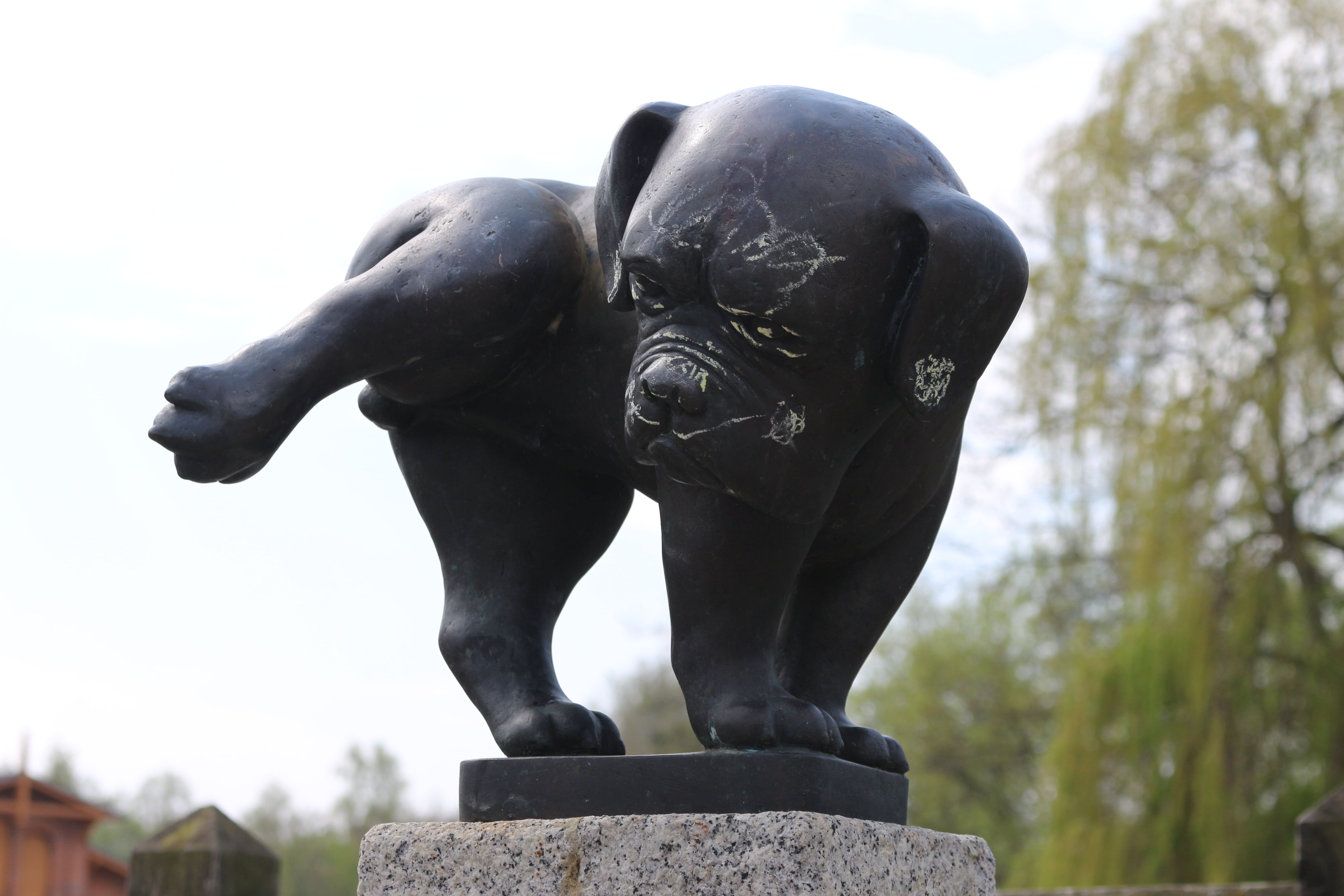 art and craft, creativity, pug, day, 5K, nature, memorial, no people, close-up, history, tree, dog, representation, statue, sculpture, focus on foreground, HD Wallpaper