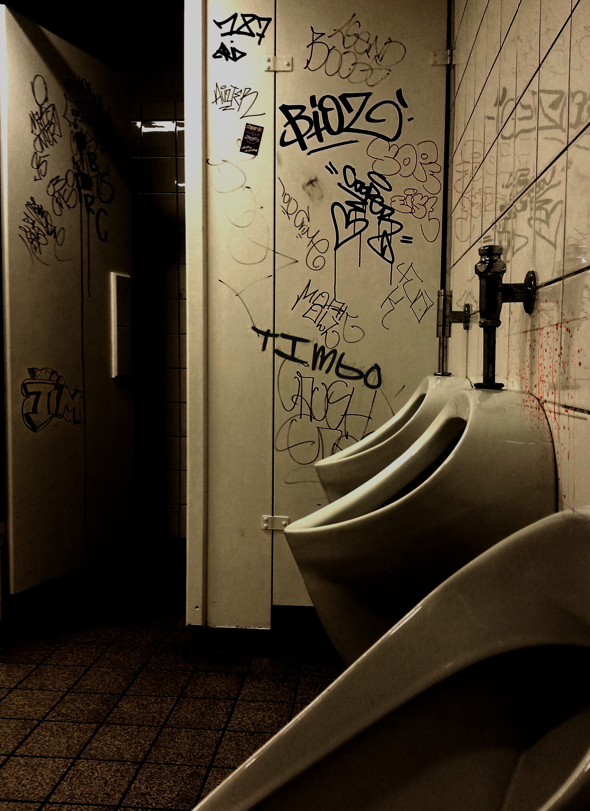 seat, 2K, wc, bad, public, public building, urinal, domestic room, gloomy, wall - building feature, bathroom, walls, text, school toilet, public restroom, Phone HD Wallpaper