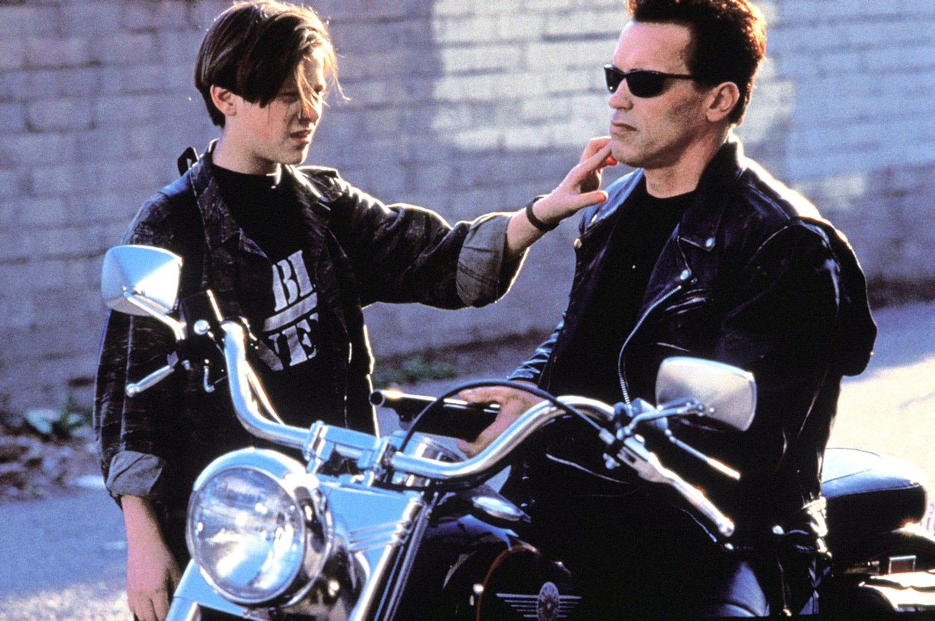 mode of transportation, togetherness, people, leather jacket, three quarter length, young men, real people, Terminator 2: Judgment Day, leisure activity, HD Wallpaper
