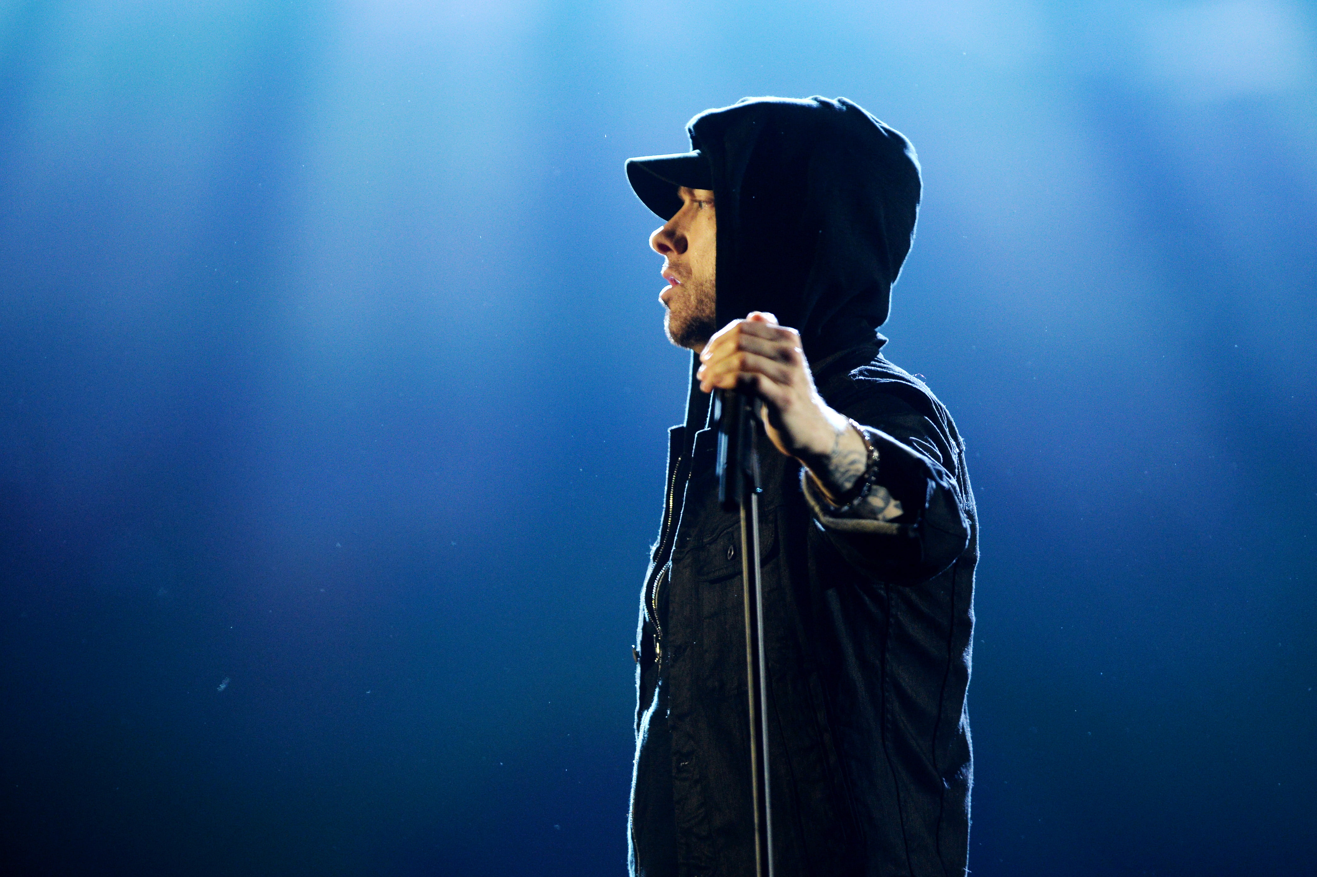 rap, standing, looking, eminem, one person, arts culture and entertainment, performing arts event, 4K, rapper, profile view, stage, singer, 4k, young adult, HD Wallpaper
