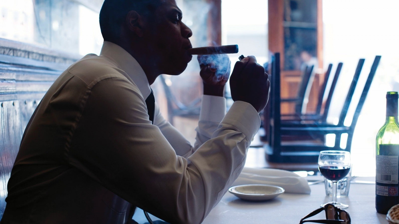 restaurant, men, sitting, wineglass, drink, holding, drinking, refreshment, one person, business, glass, east coast rap hip hop jay z, indoors, household equipment, HD Wallpaper