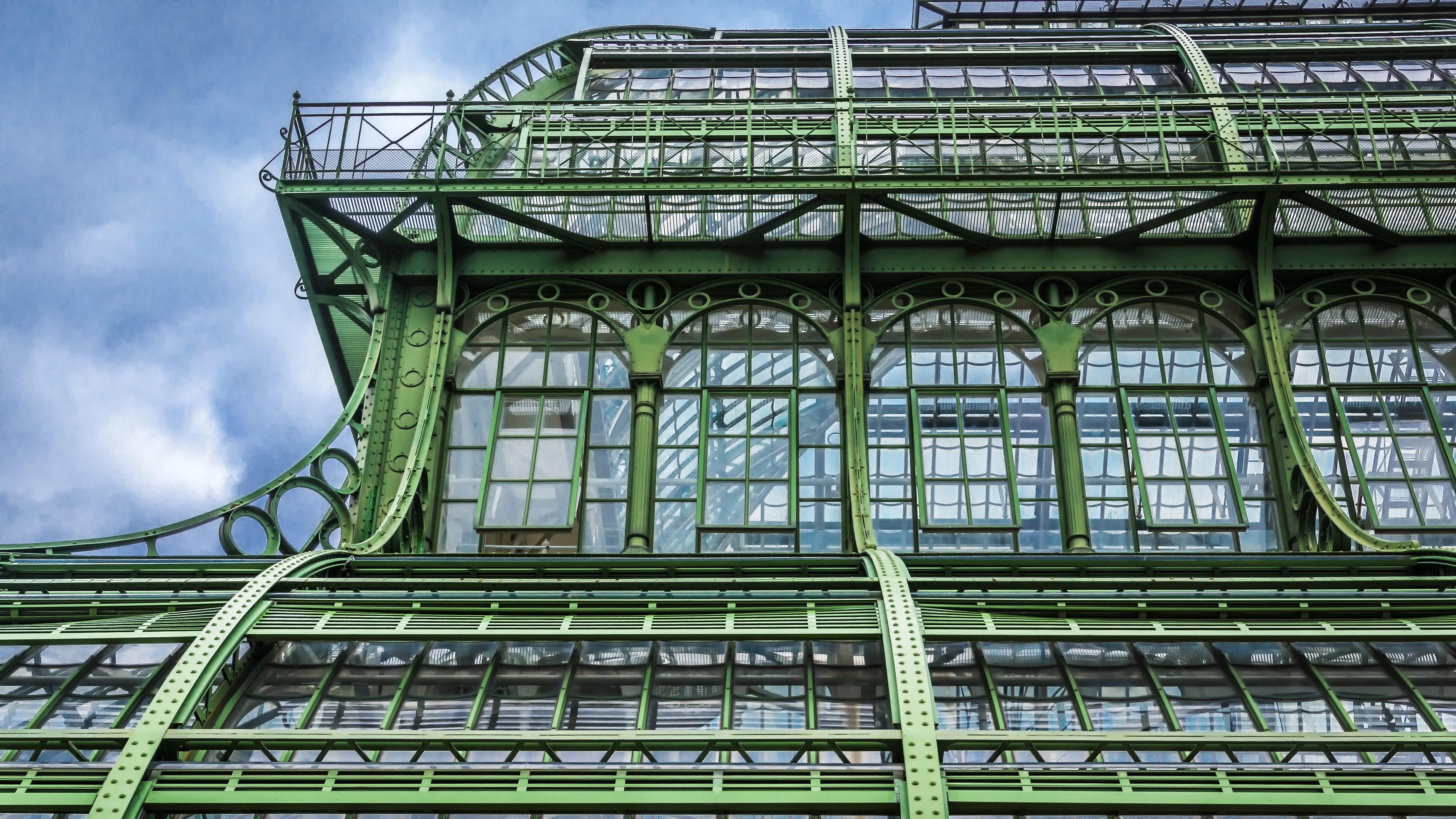 travel destinations, palm house, pattern, metal, industry, outdoors, building exterior, low angle view, window, greenhouse, glass, railing, exterior, sky, HD Wallpaper