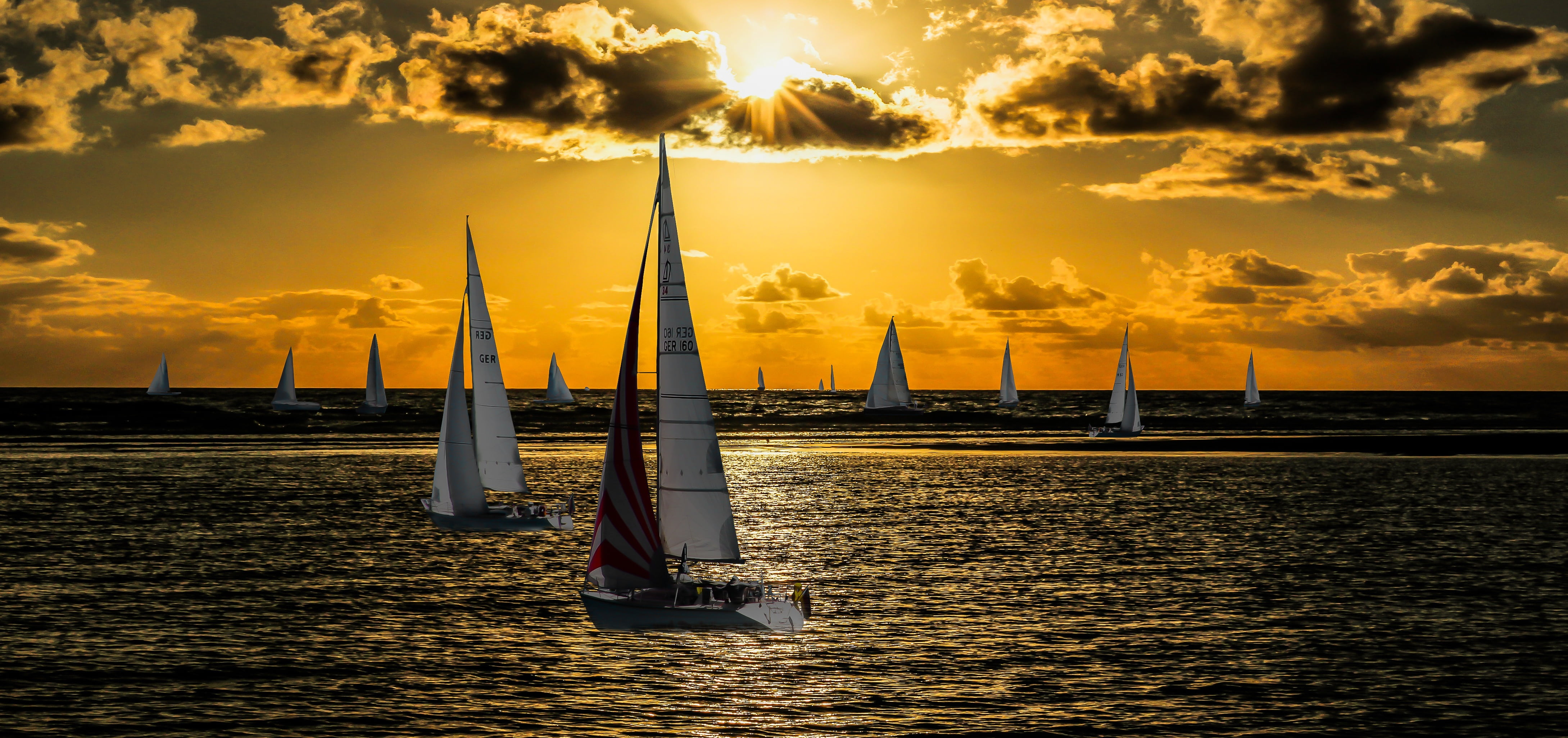nature, sun, good night, sea, 4K, tranquil scene, outdoors, sport, sailboats, beach, enjoy, transportation, cloud - sky, travel, sailing, horizon over water, HD Wallpaper