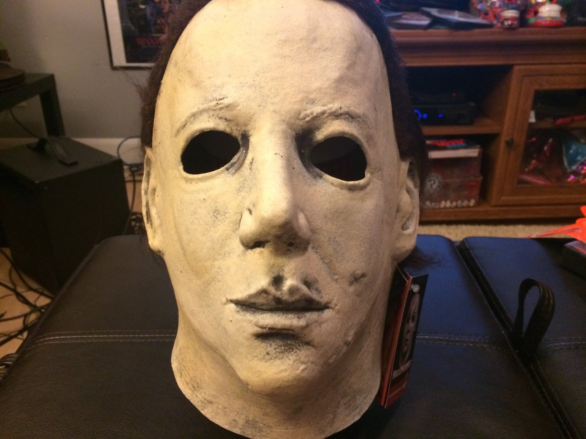 representation, portrait, front view, headshot, real people, focus on foreground, close-up, art and craft, human body part, spooky, men, looking at camera, HD Wallpaper