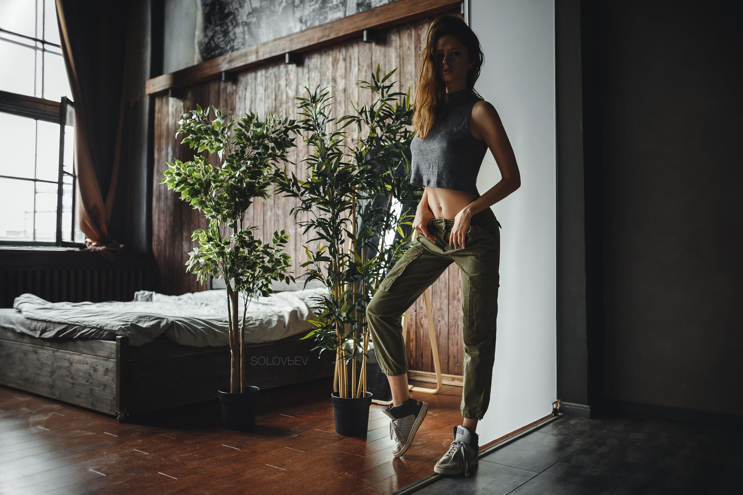 2K, plants, sneakers, pants, bed, women, belly, tank top, Artem SolovЬev, window, Disha Shemetova, HD Wallpaper