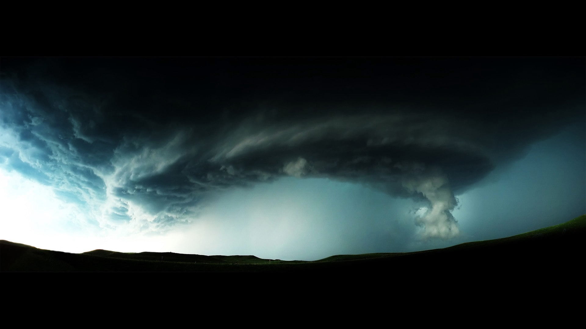 travel, ominous, scenics, light - Natural Phenomenon, storm, power, awe, majestic, natural disaster, sign, no People, sky, thunderstorm, outdoors, HD Wallpaper