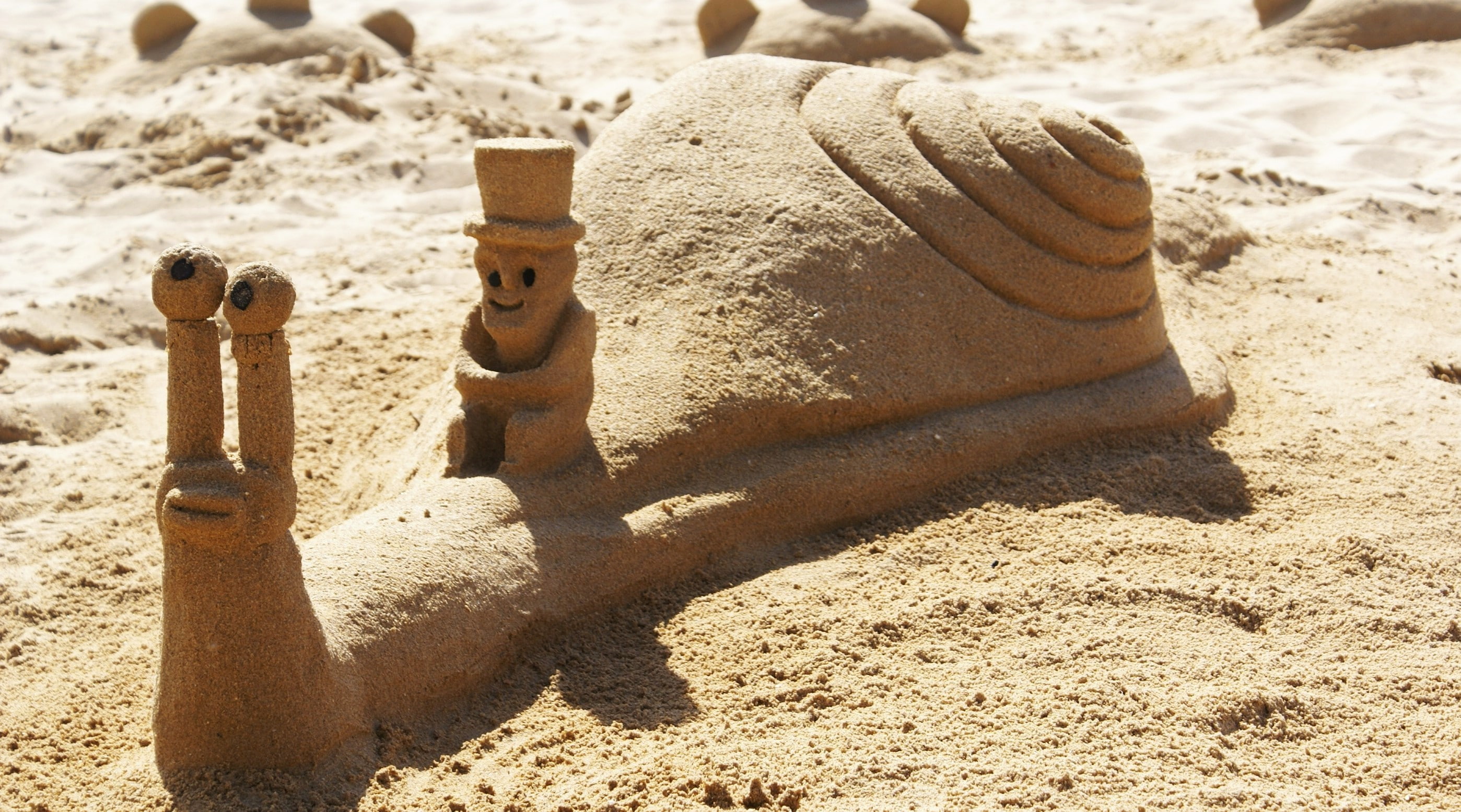 sand castle, sand, beach, snail, 2K, HD Wallpaper
